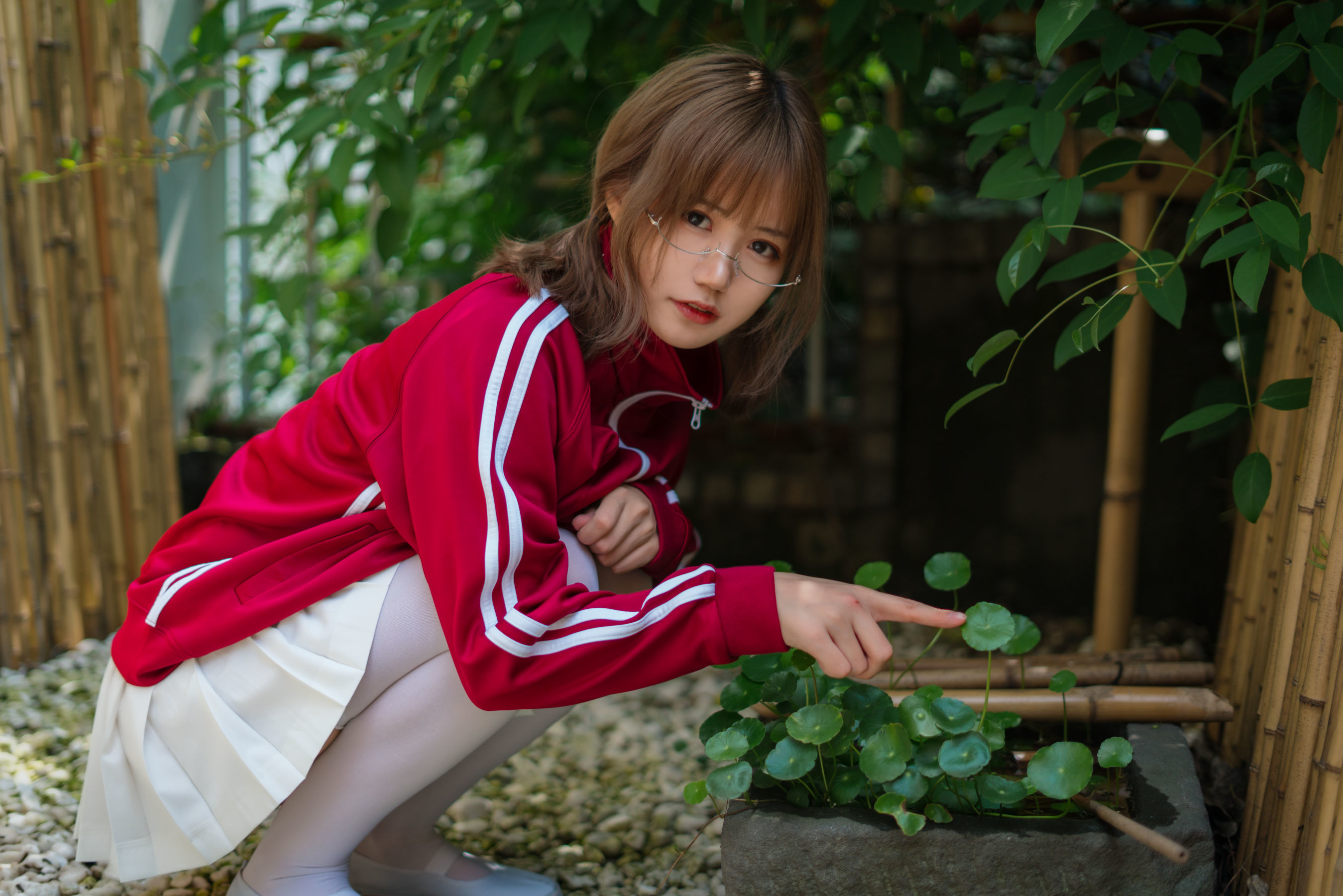 [网红COSER] 动漫博主小仓千代w - 红色体操服