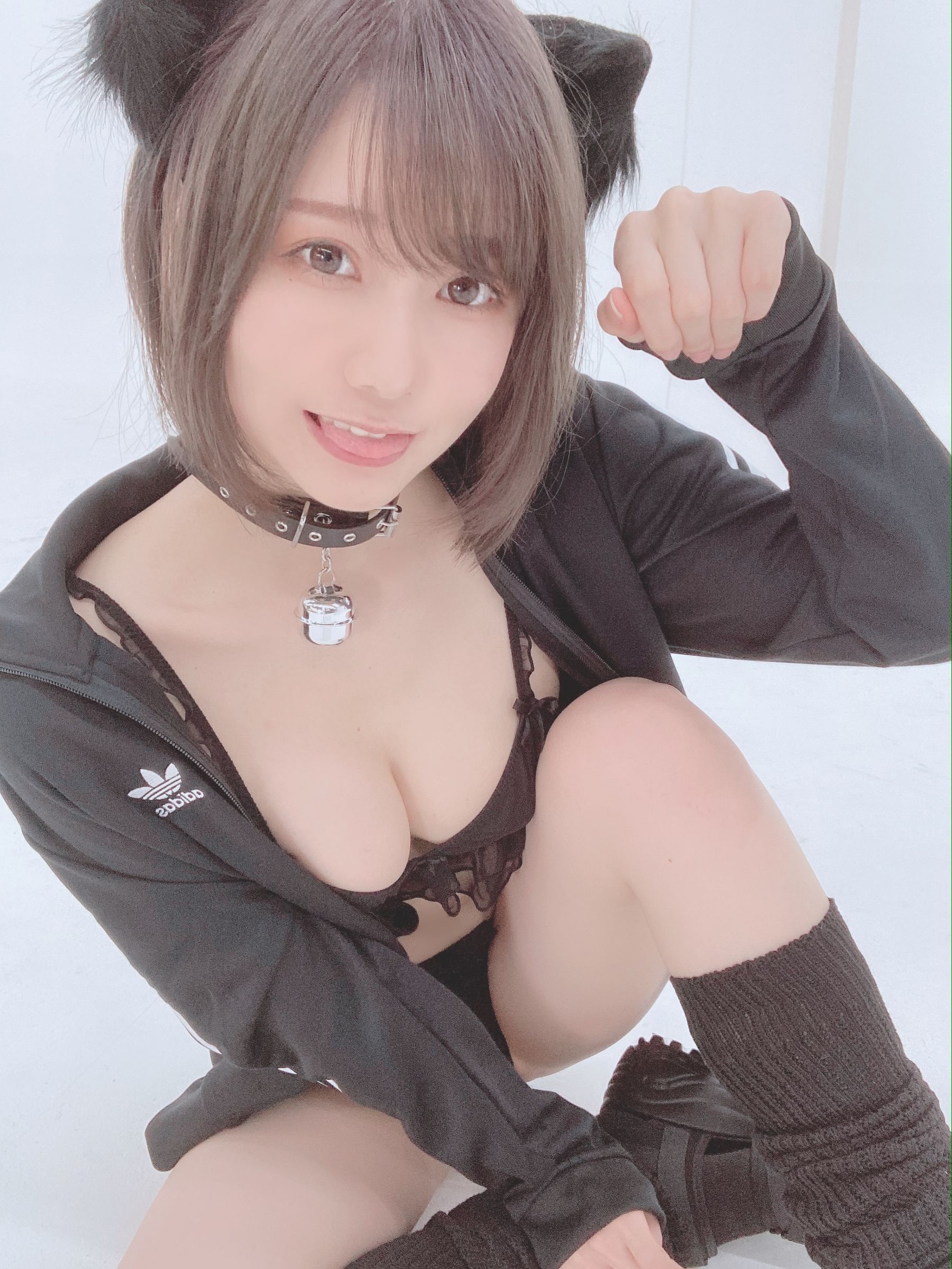 [网红COSER] 日本甜美COSERけんけん[fantia] 2020.08 黒猫