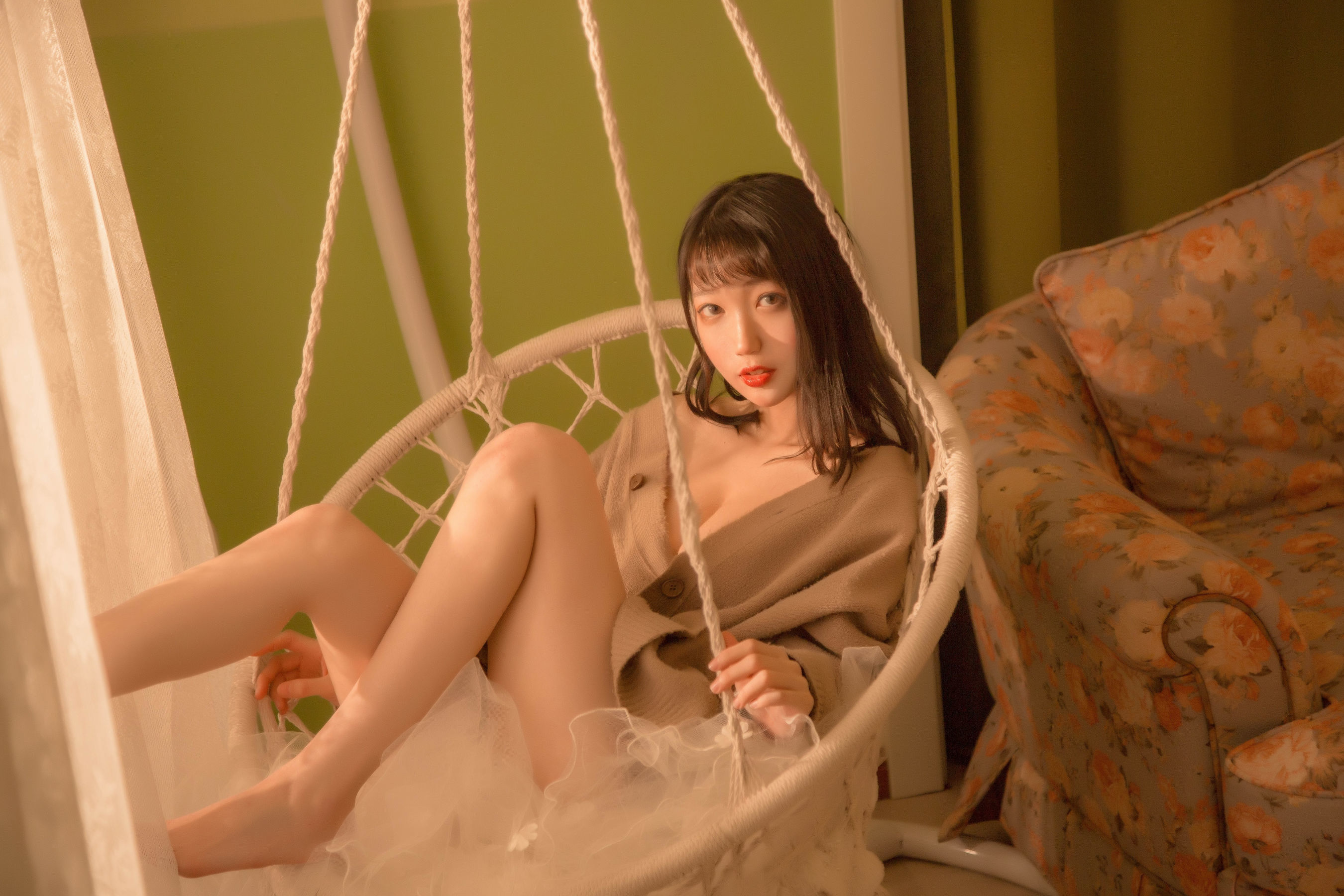 [网红COSER] 周叽是可爱兔兔 - 复古毛衣