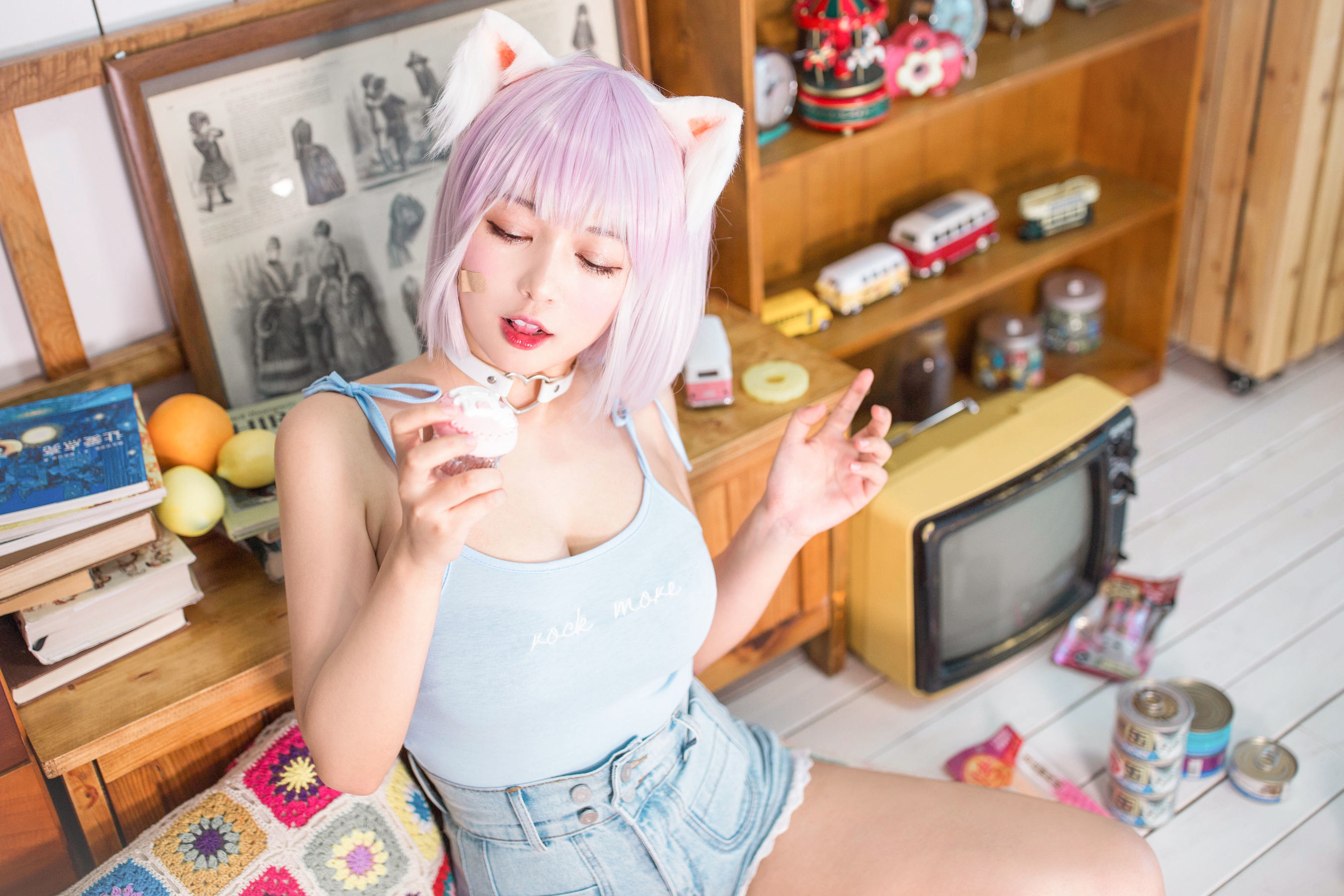 [网红COSER] 大眼萌妹黑猫猫OvO - 养猫小课堂