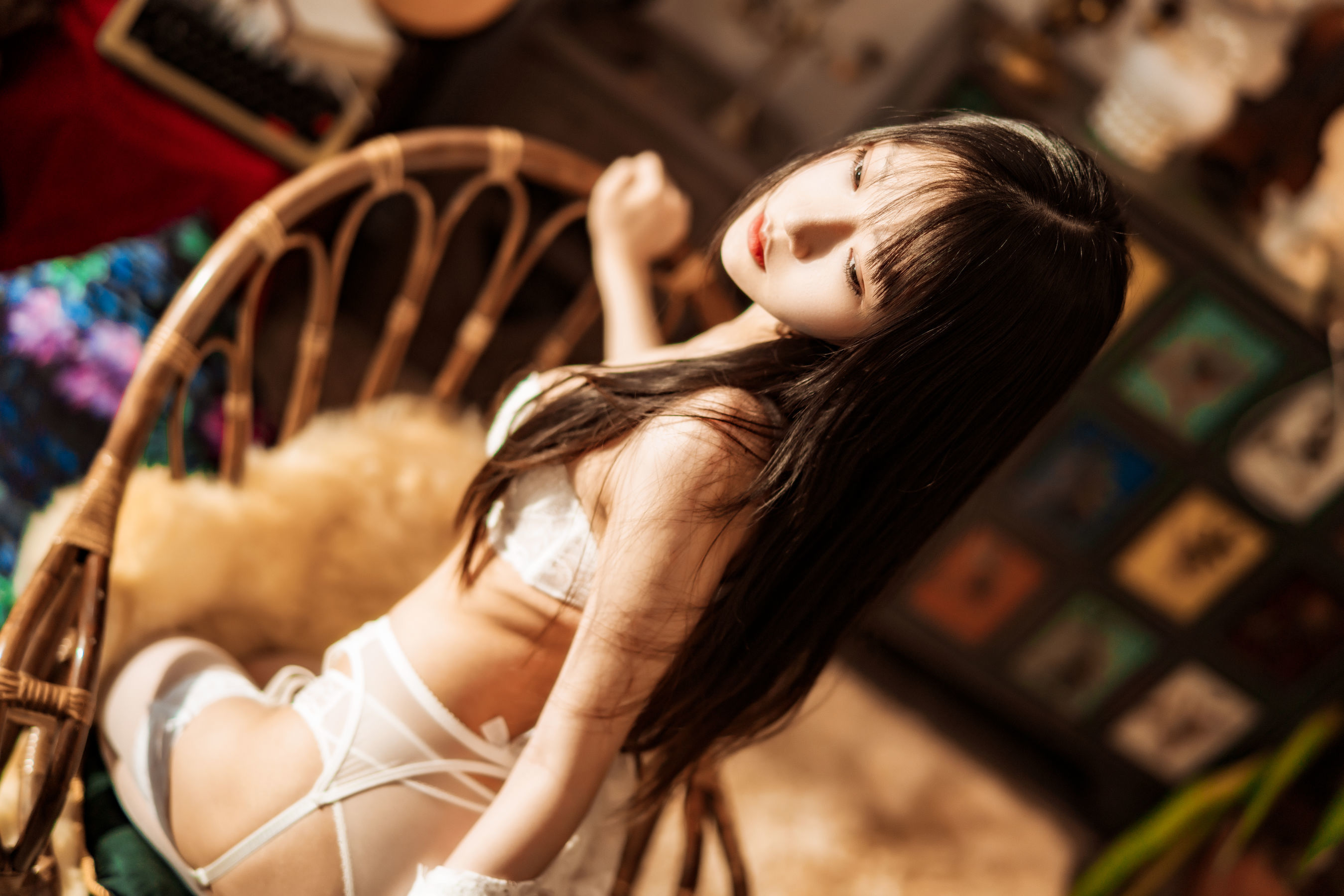 [网红COSER] 香草喵露露 - 室内白色蕾丝