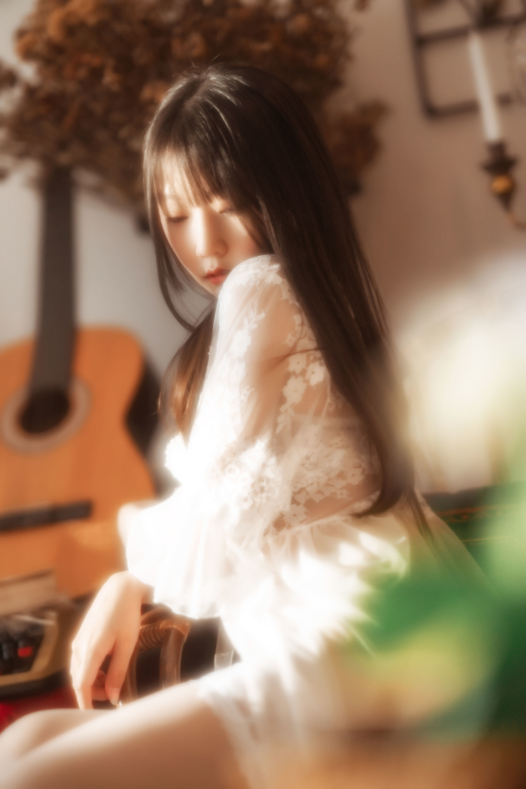 [网红COSER] 香草喵露露 - 室内白色蕾丝