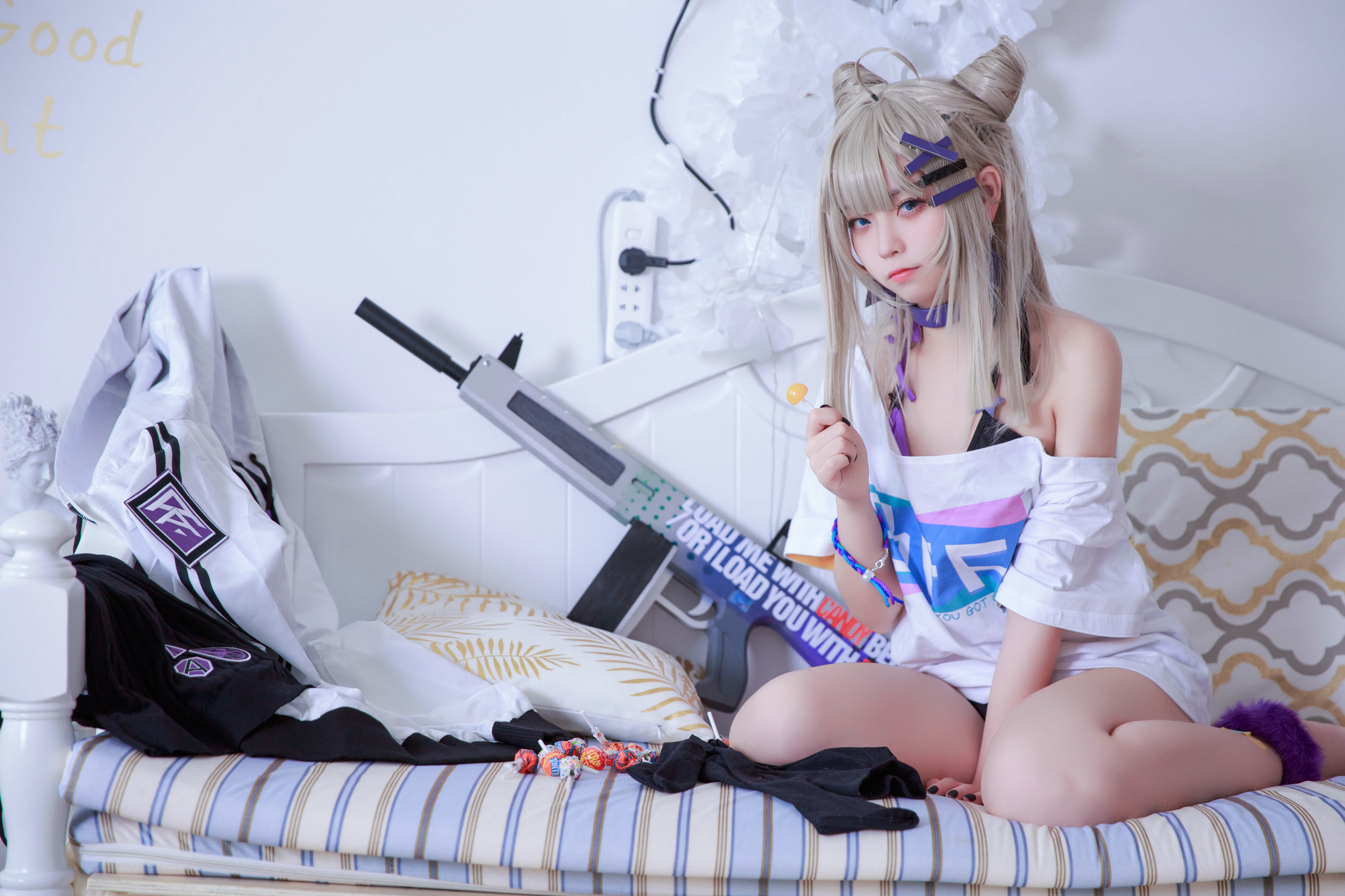 [网红COSER] 动漫博主G44不会受伤 - AA12