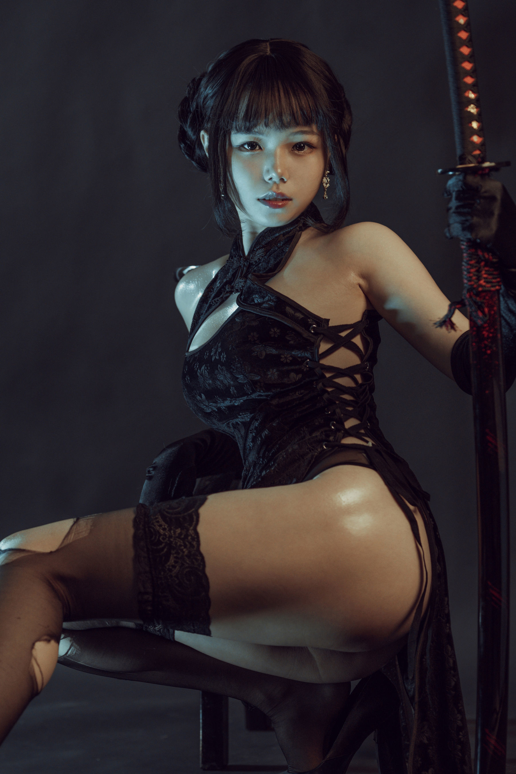 [网红COSER] 七月喵子 - 黑旗袍