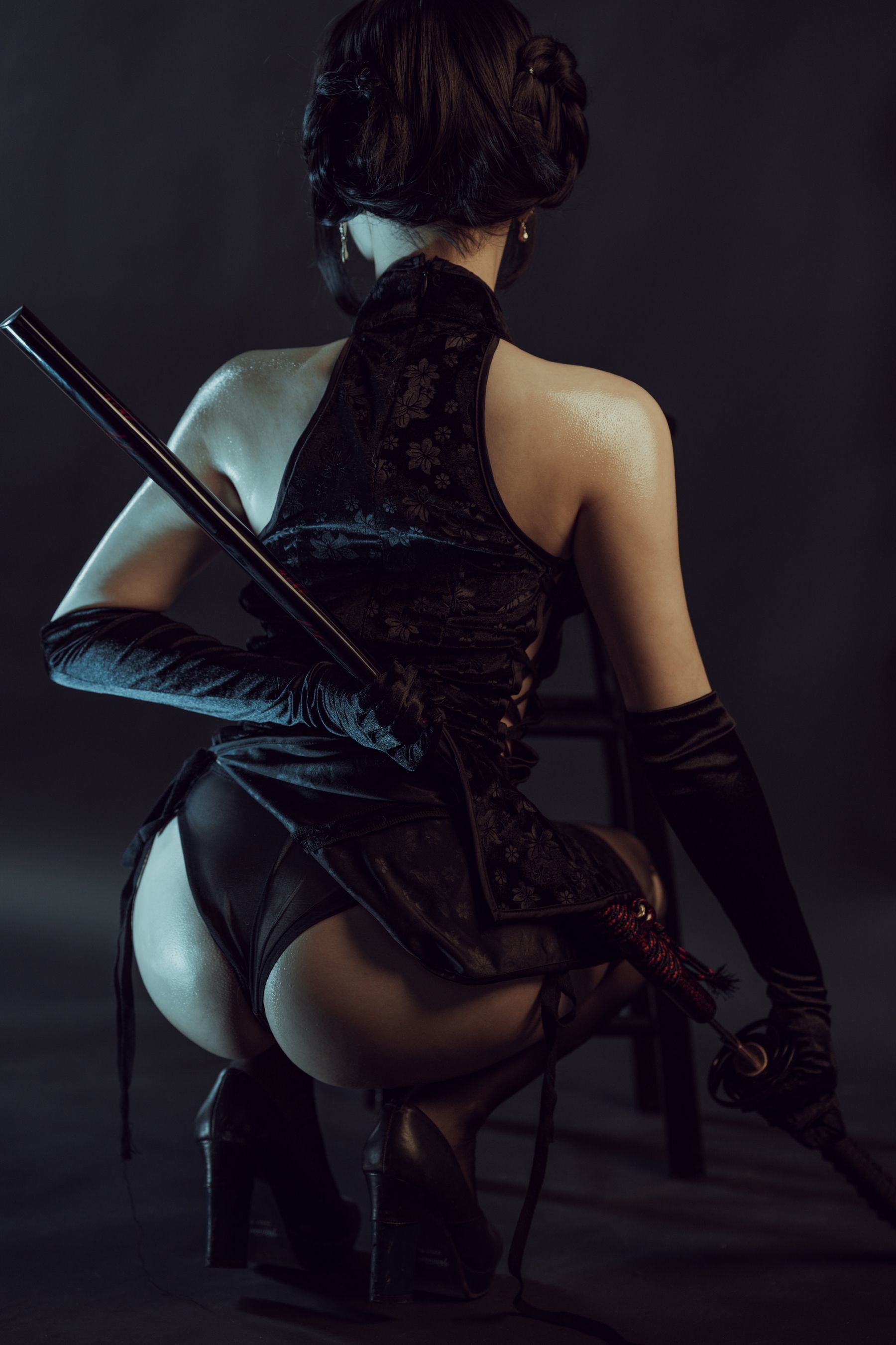 [网红COSER] 七月喵子 - 黑旗袍