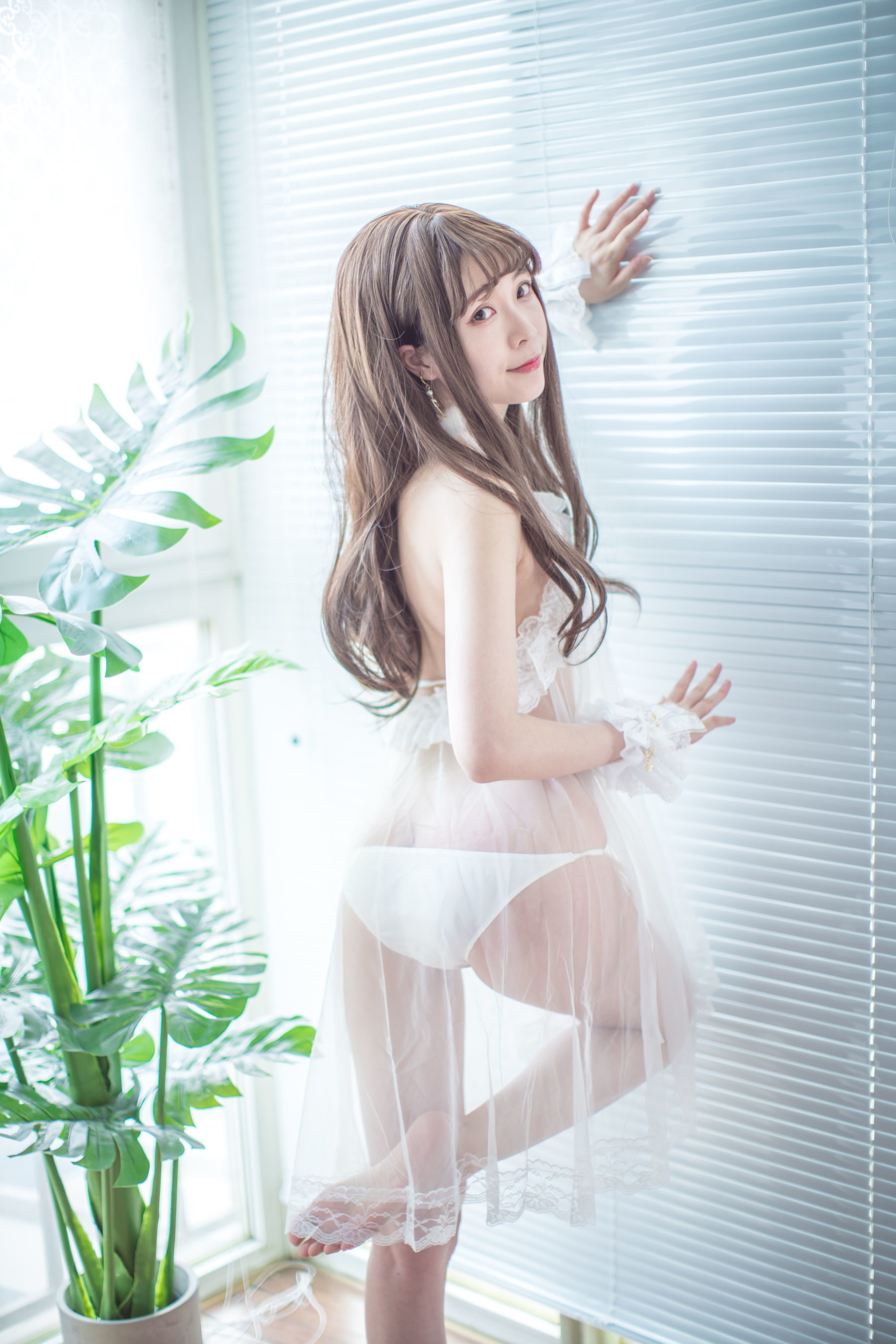 [网红COSER] sakiiii翎柒 - 私房