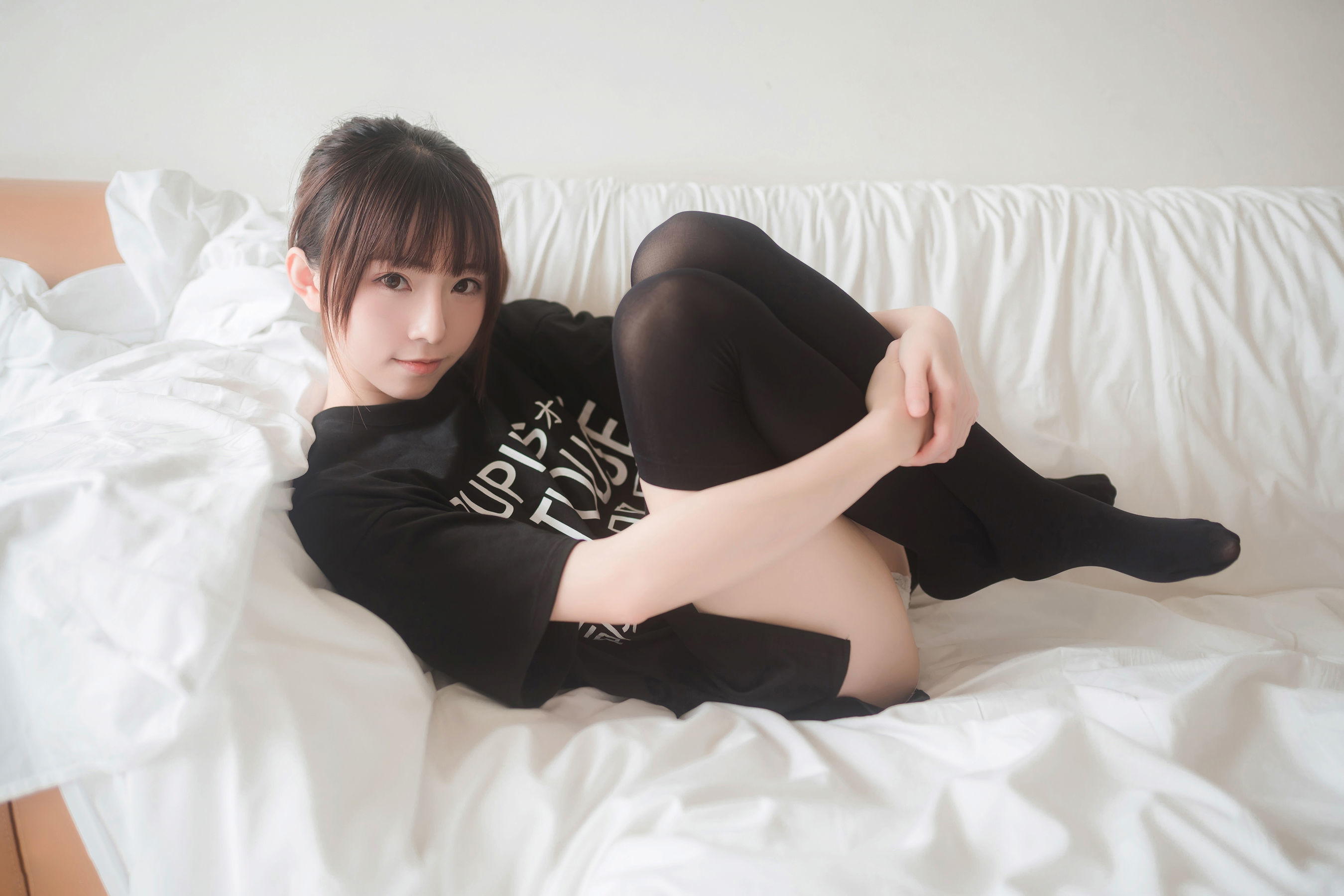 [网红COSER] 动漫博主Kitaro_绮太郎 - 半袖双马尾