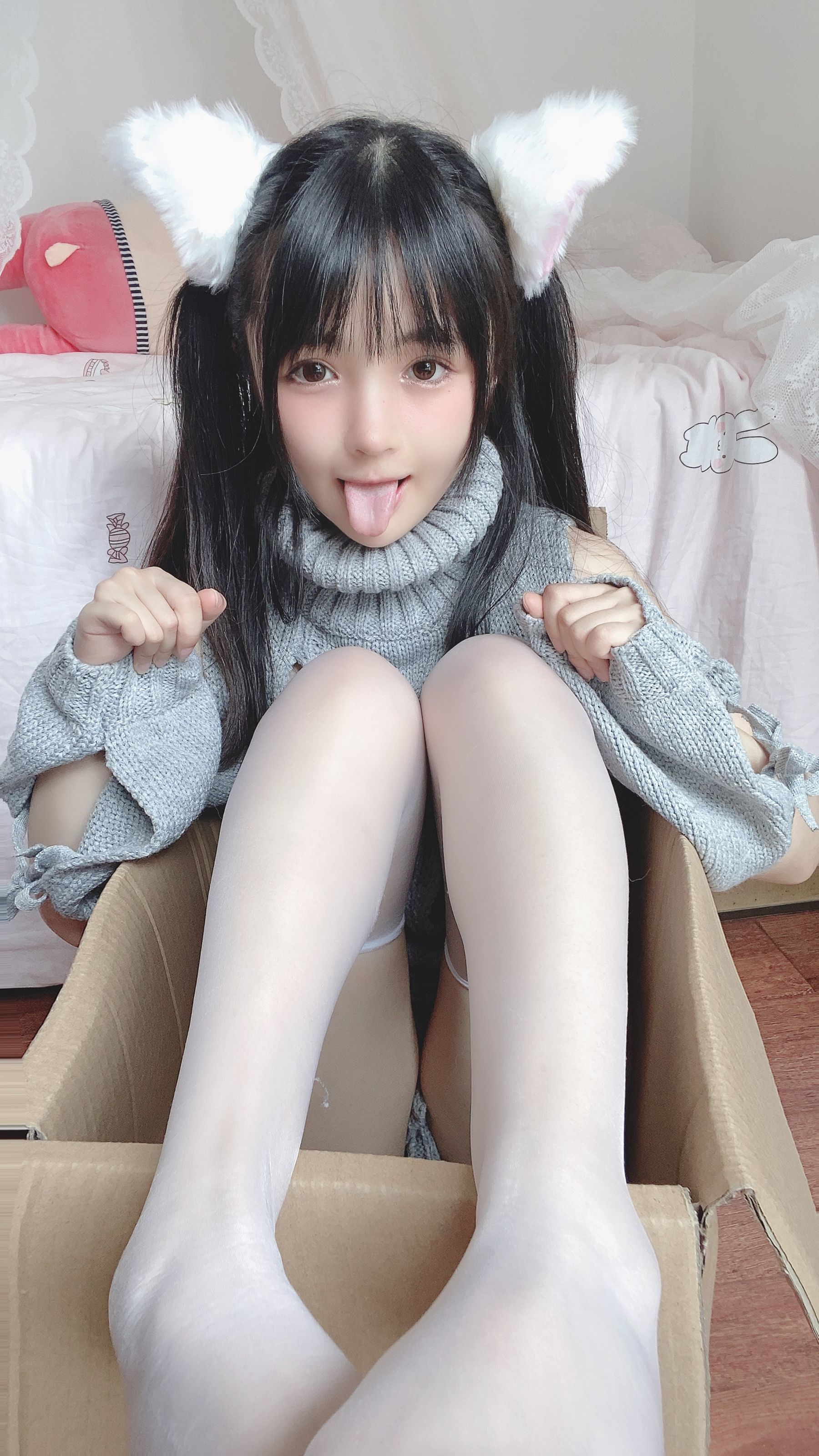 [网红COSER] 桜井宁宁 - 白い猫ちゃん