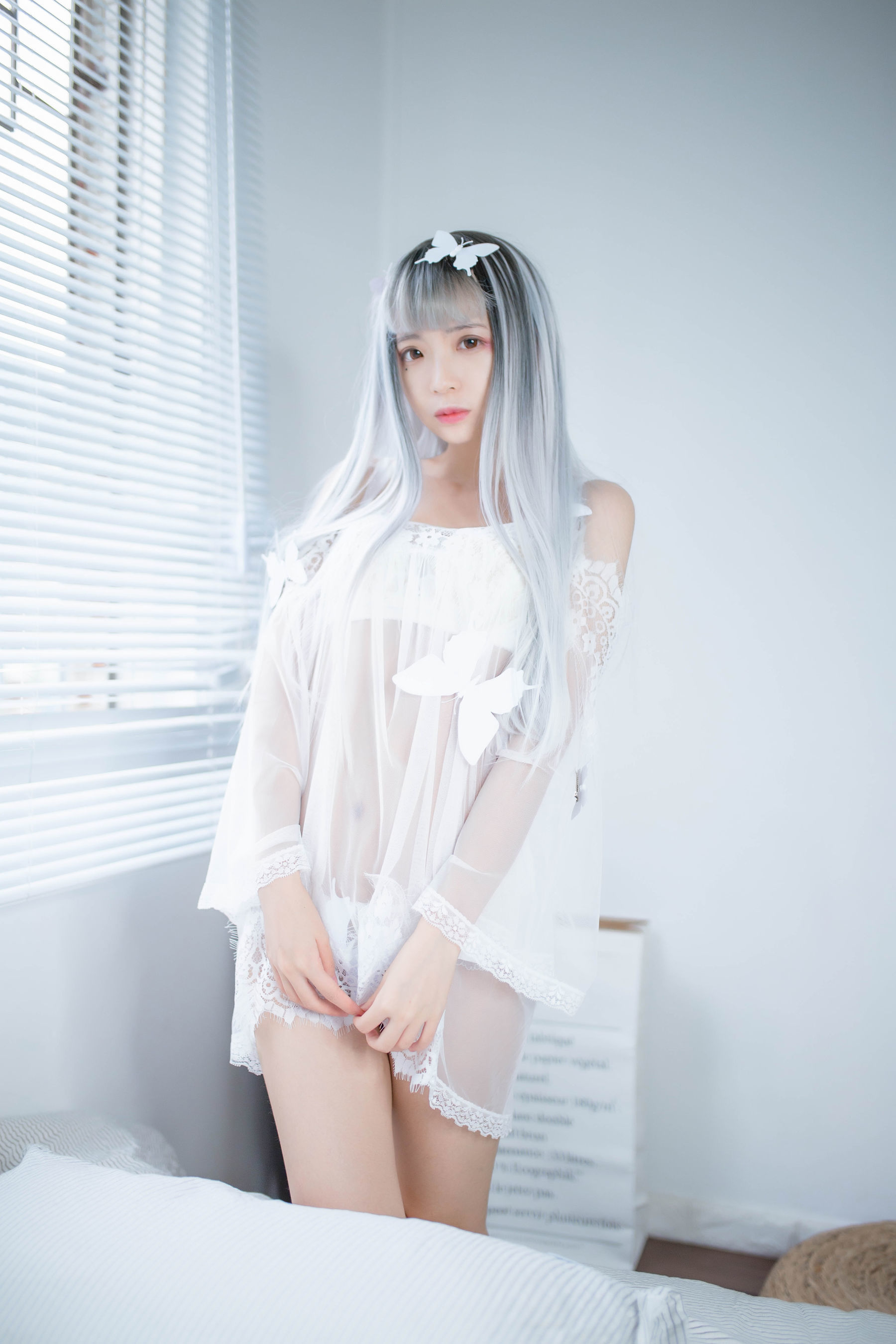 [网红COSER] 疯猫ss - 透明白纱