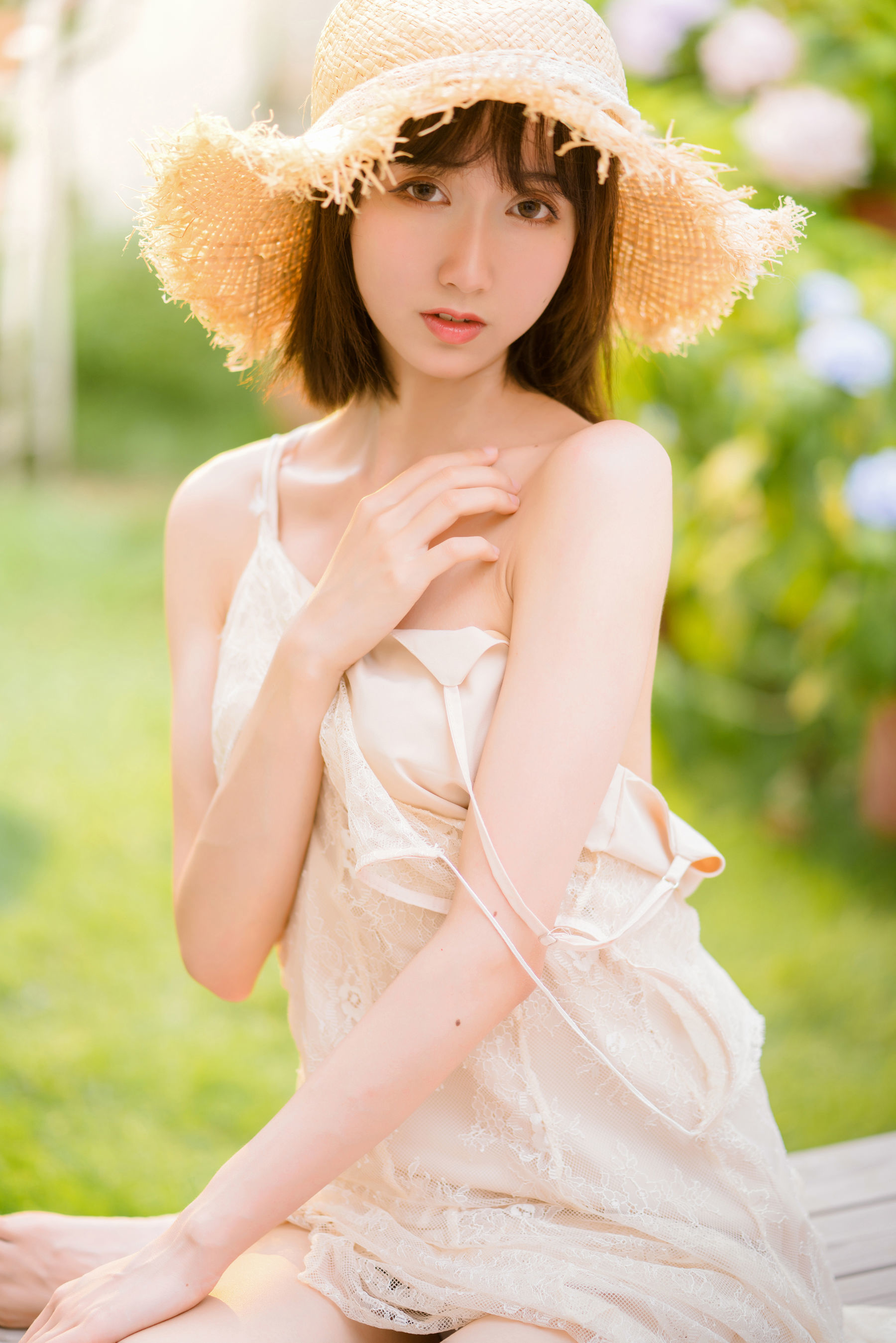 [网红COSER] 萌系小姐姐木绵绵OwO - 湿润微风