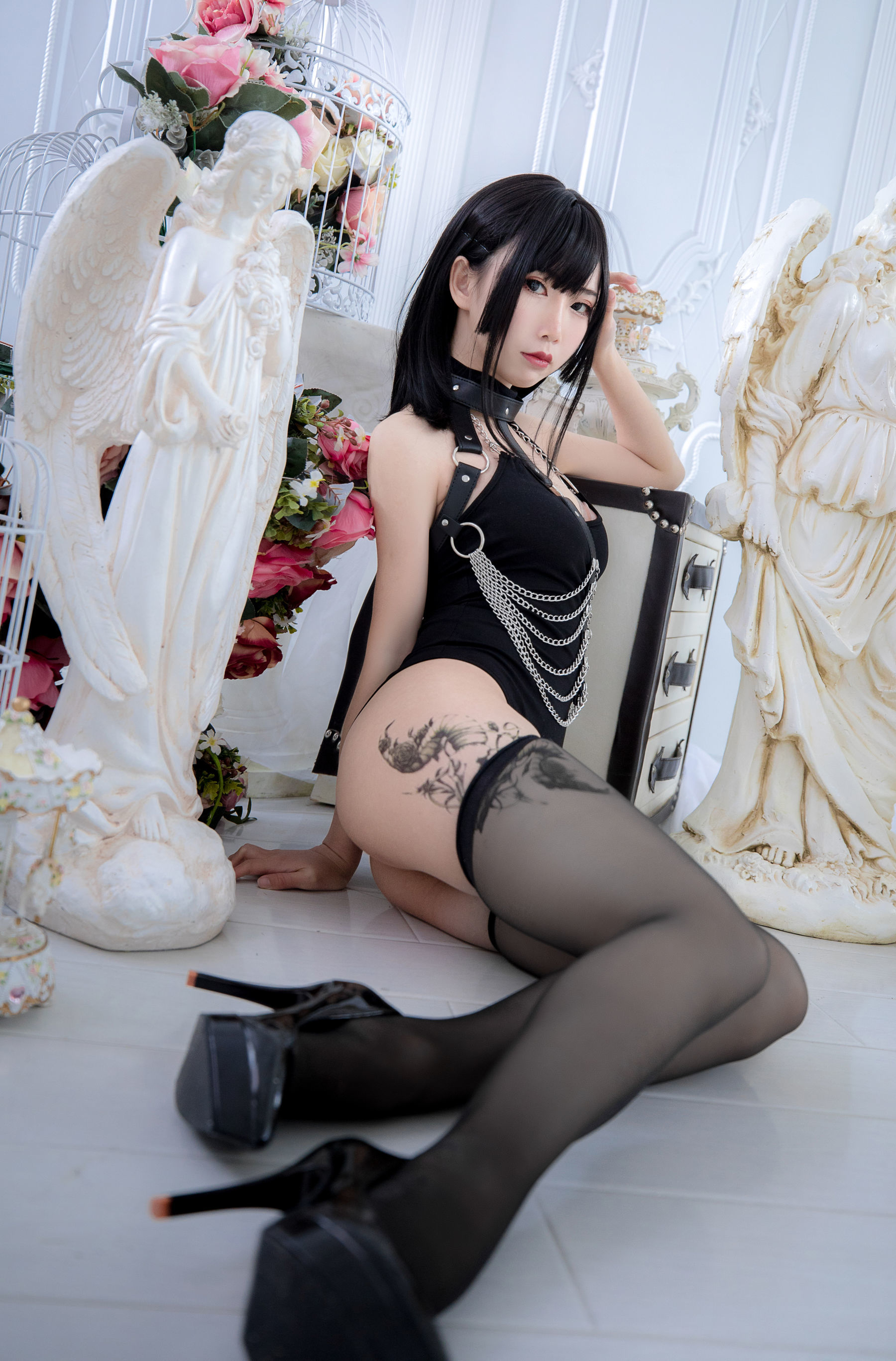 [网红COSER] 可爱人气Coser面饼仙儿 - 性感御姐