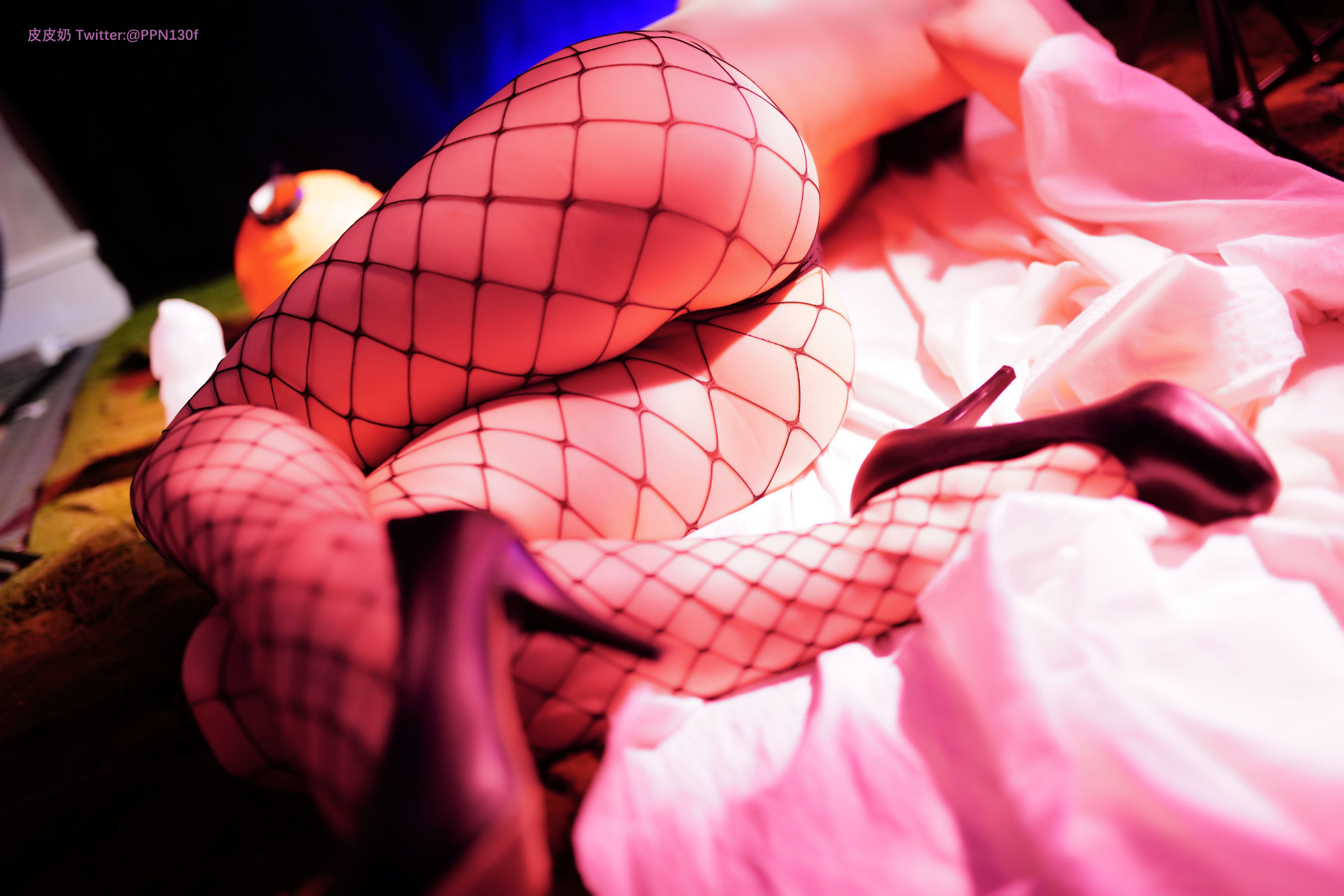 [网红COSER] 皮皮奶可可爱了啦 - 万圣节幽灵