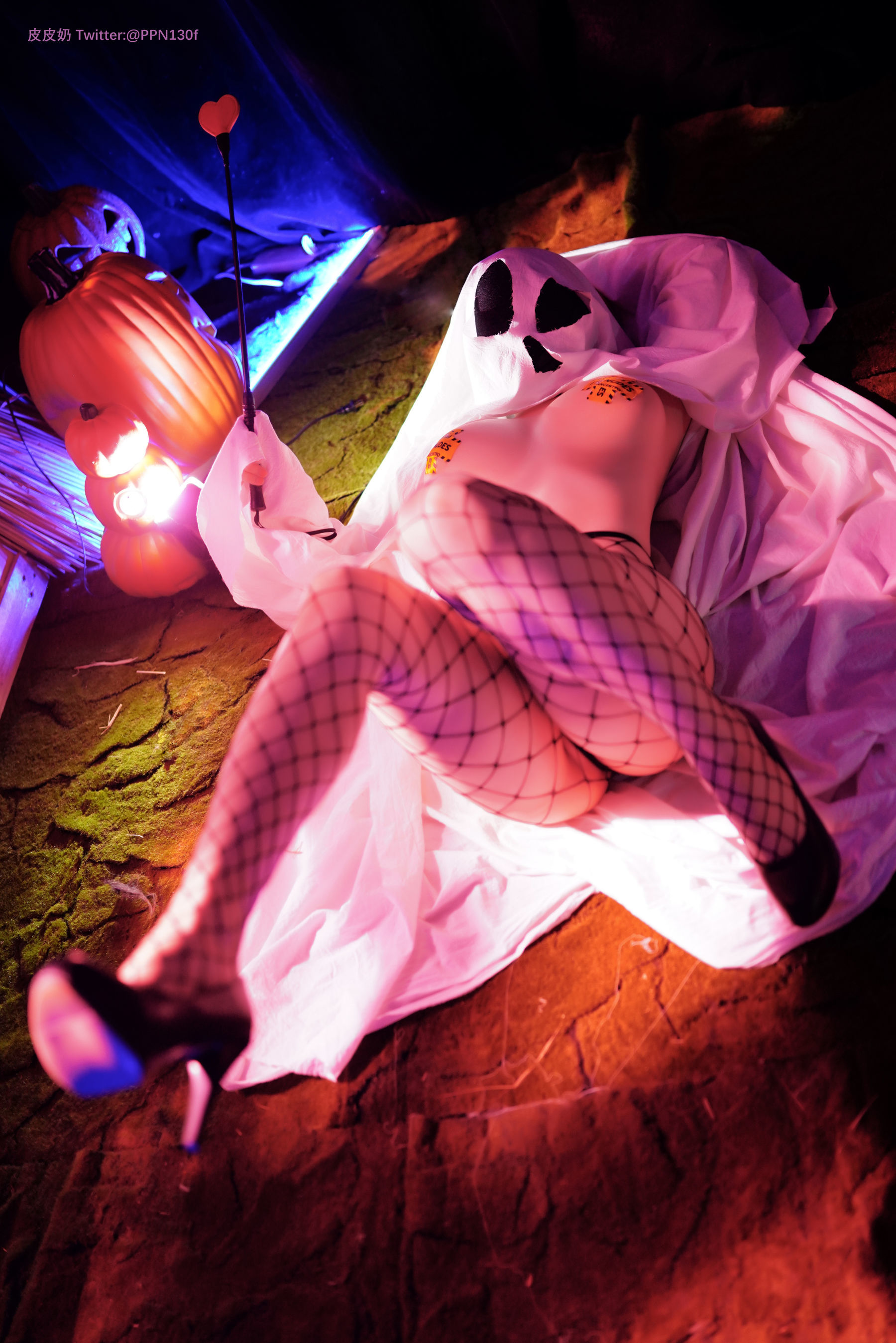 [网红COSER] 皮皮奶可可爱了啦 - 万圣节幽灵