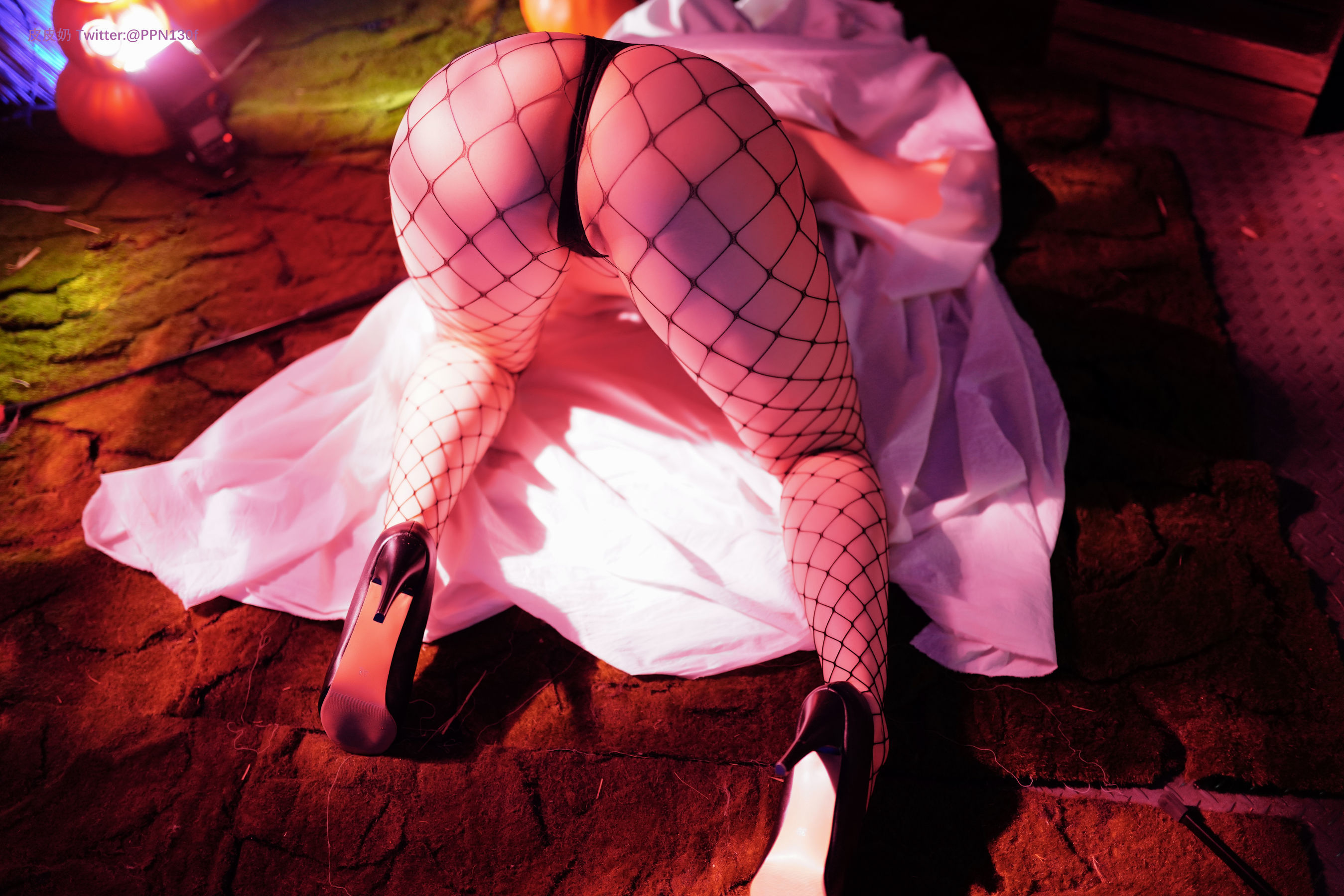 [网红COSER] 皮皮奶可可爱了啦 - 万圣节幽灵