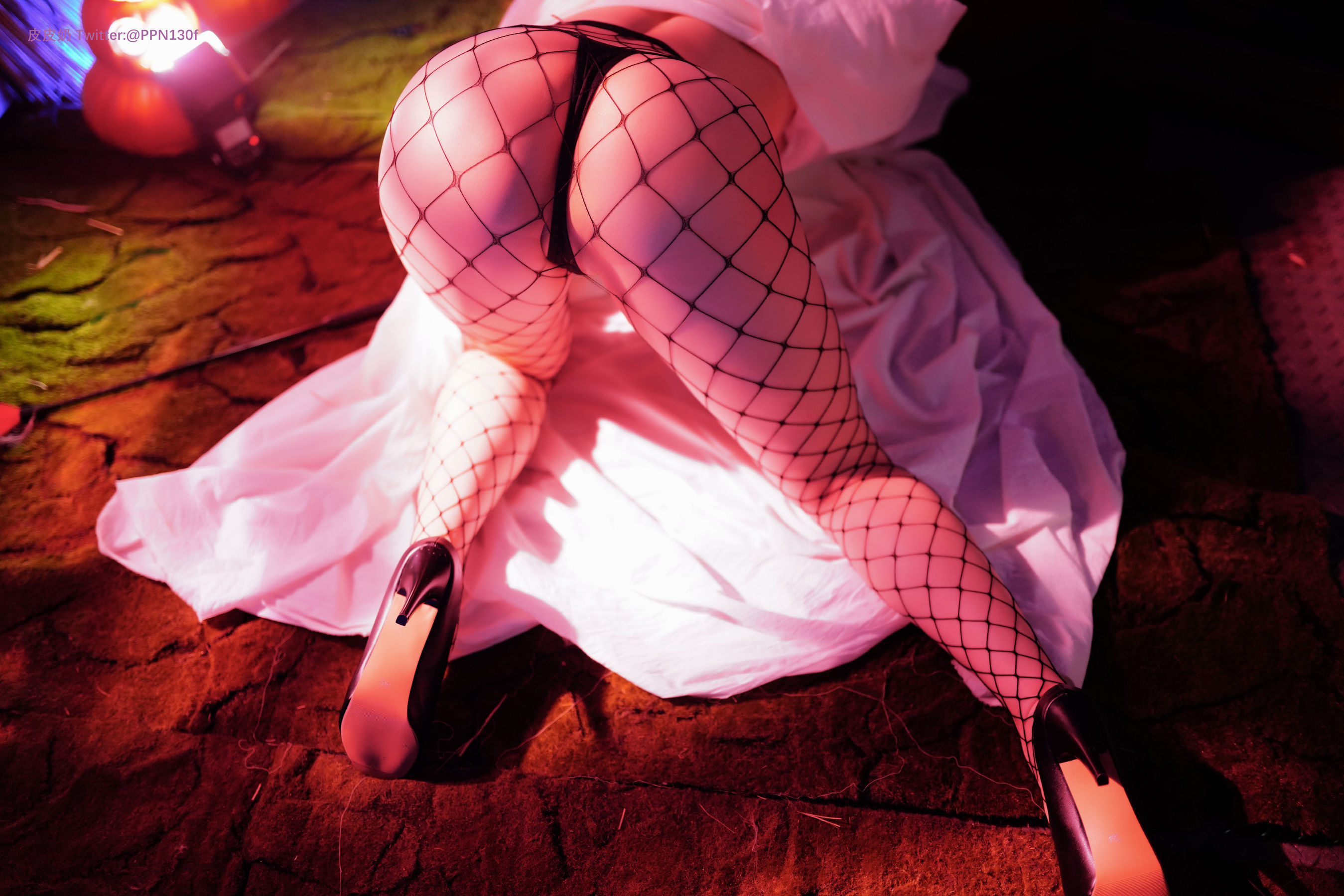 [网红COSER] 皮皮奶可可爱了啦 - 万圣节幽灵