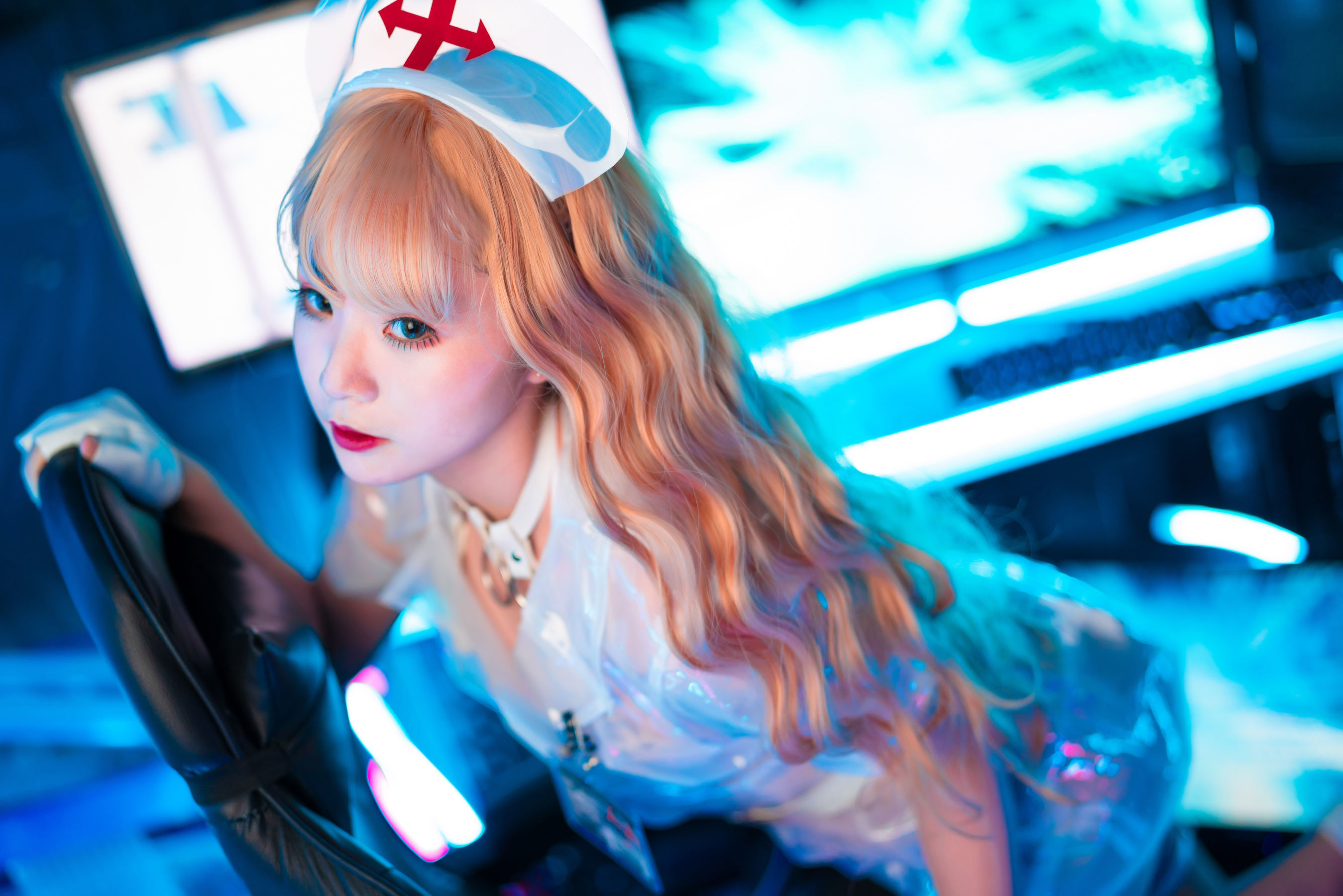 [网红COSER] 萌妹是青水 - 歪萌护士