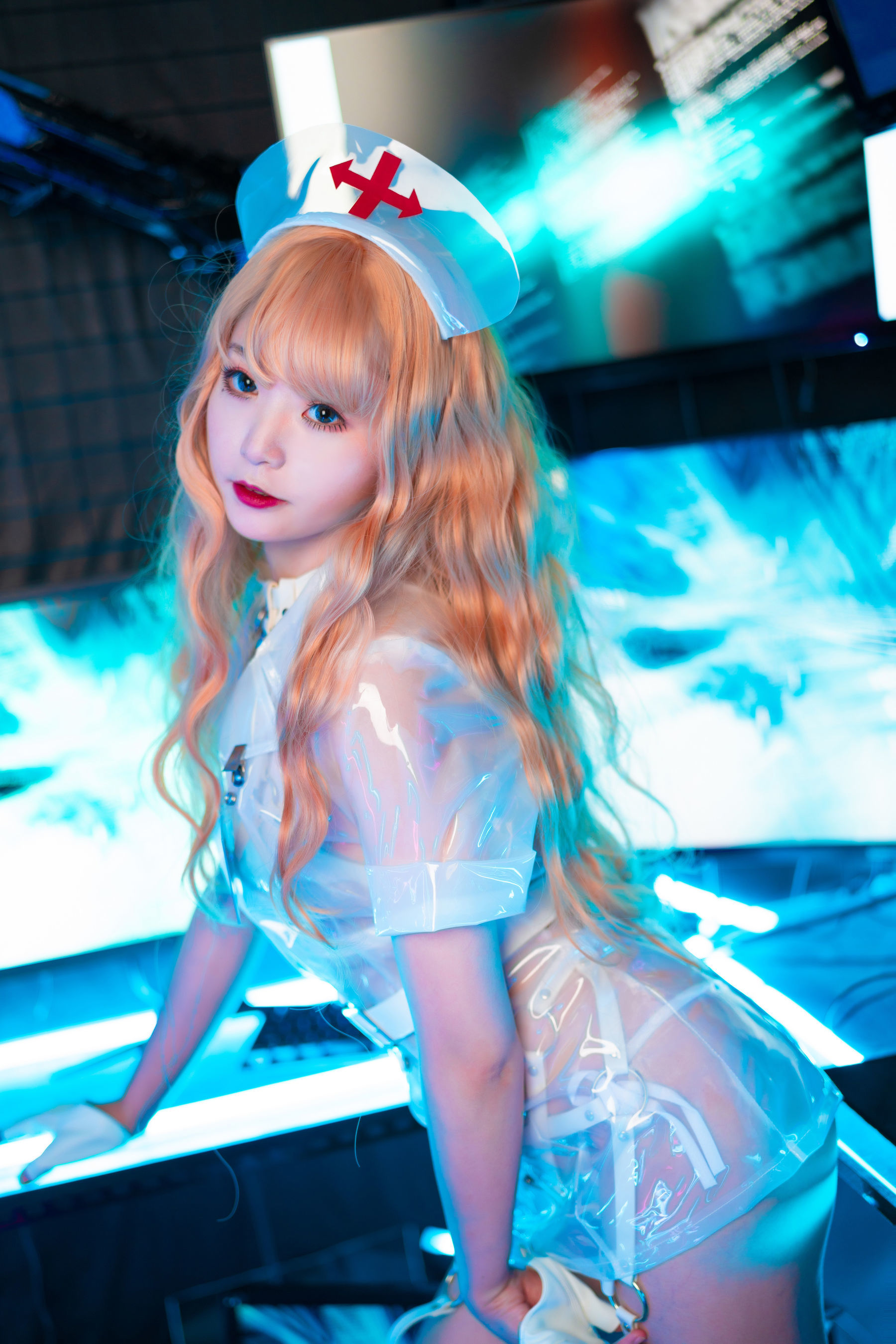 [网红COSER] 萌妹是青水 - 歪萌护士