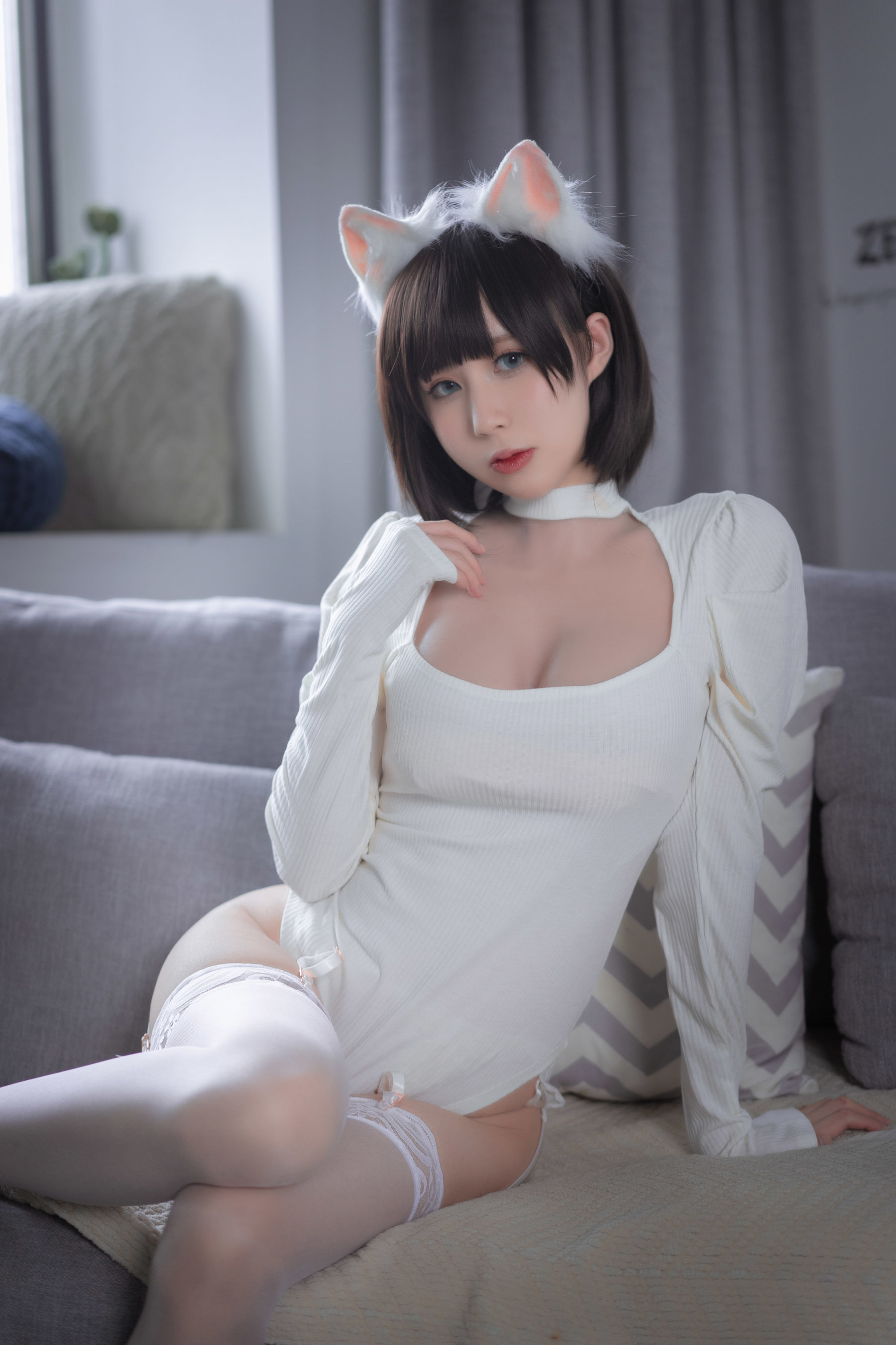 [网红COSER] 西园寺南歌 - 白猫白色连体衣