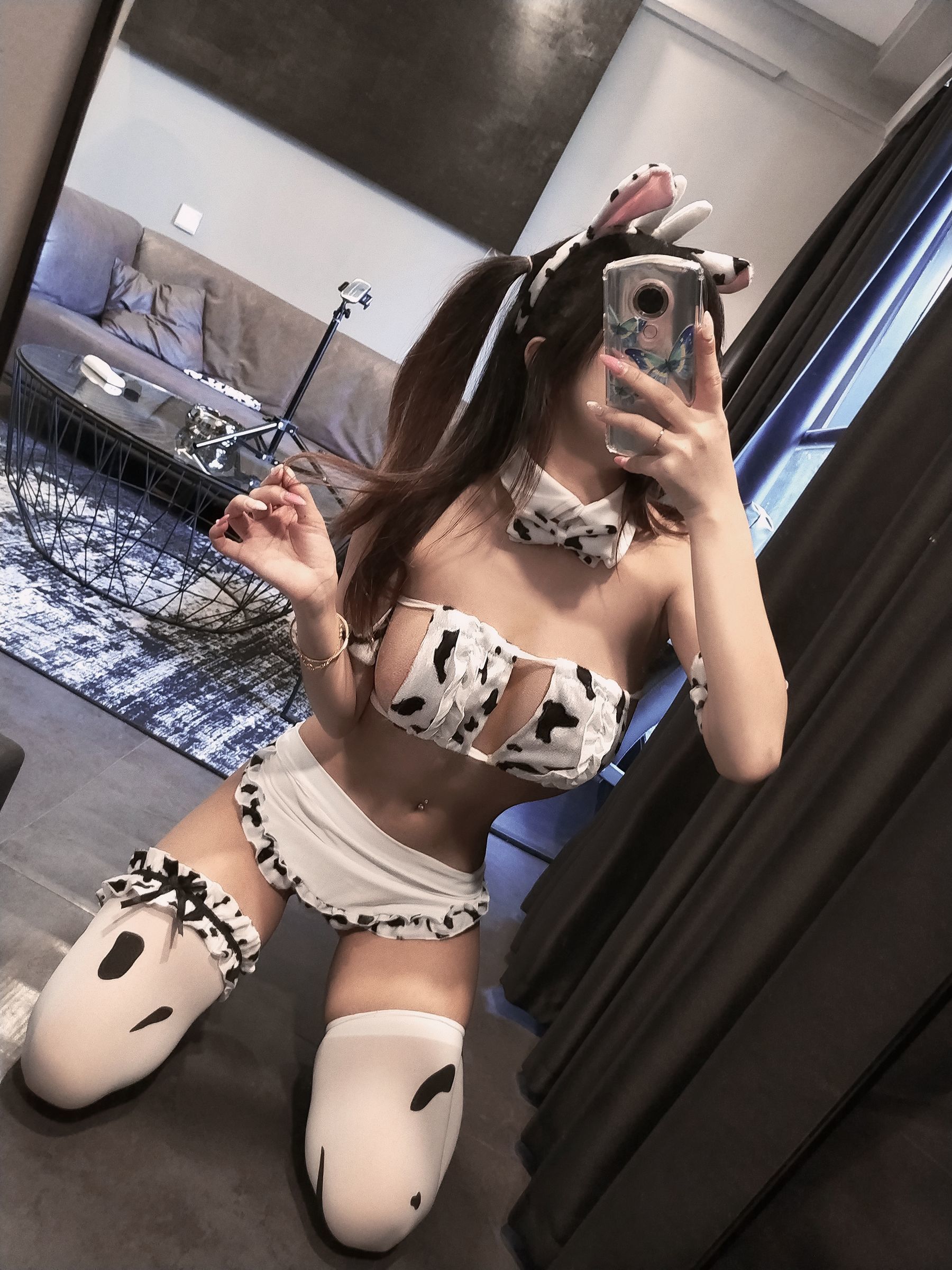 [网红COSER] 白嫩美少女鬼畜瑶 - 小奶牛