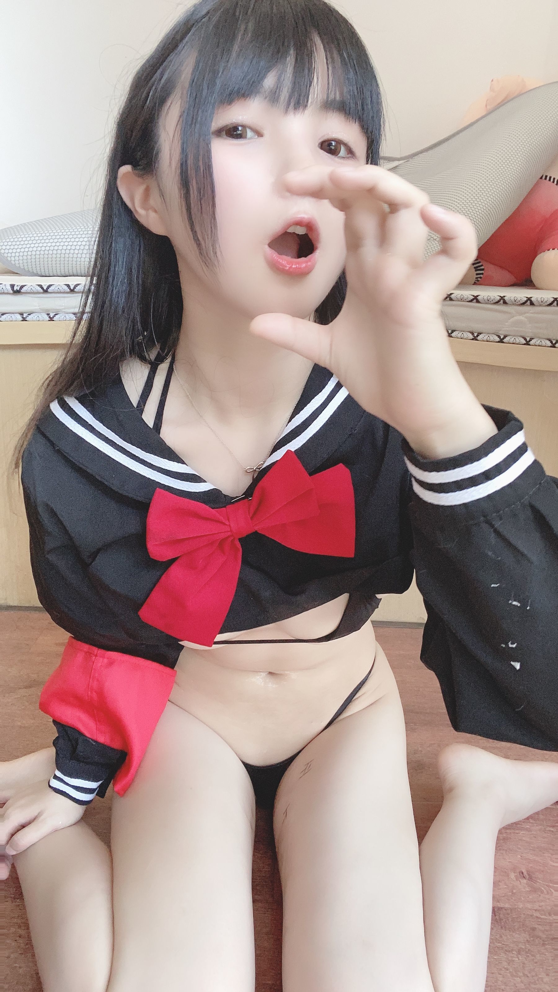 [网红COSER] 桜井宁宁 - 黑色JK