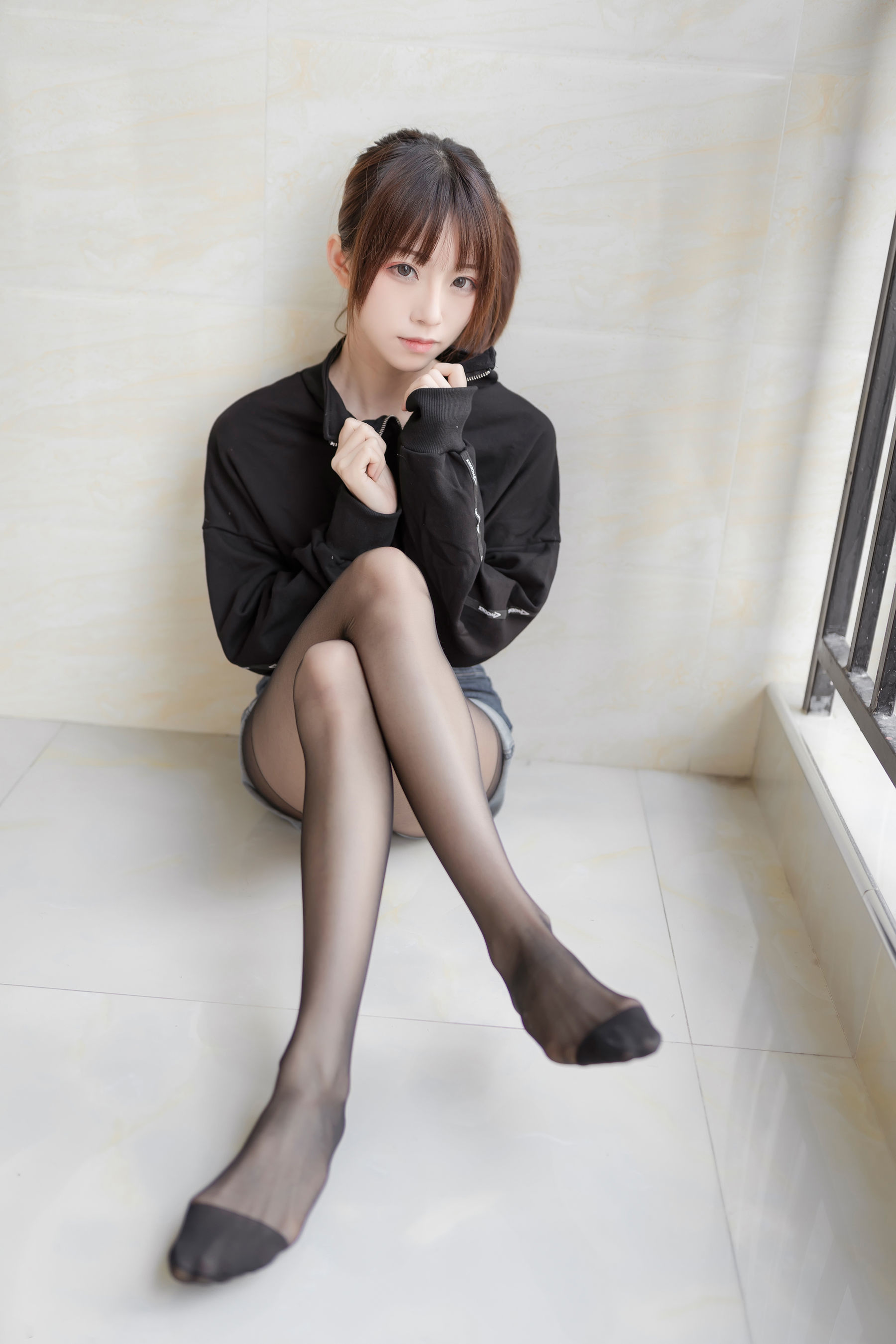 [网红COSER] 动漫博主Kitaro_绮太郎 - 单马尾女孩