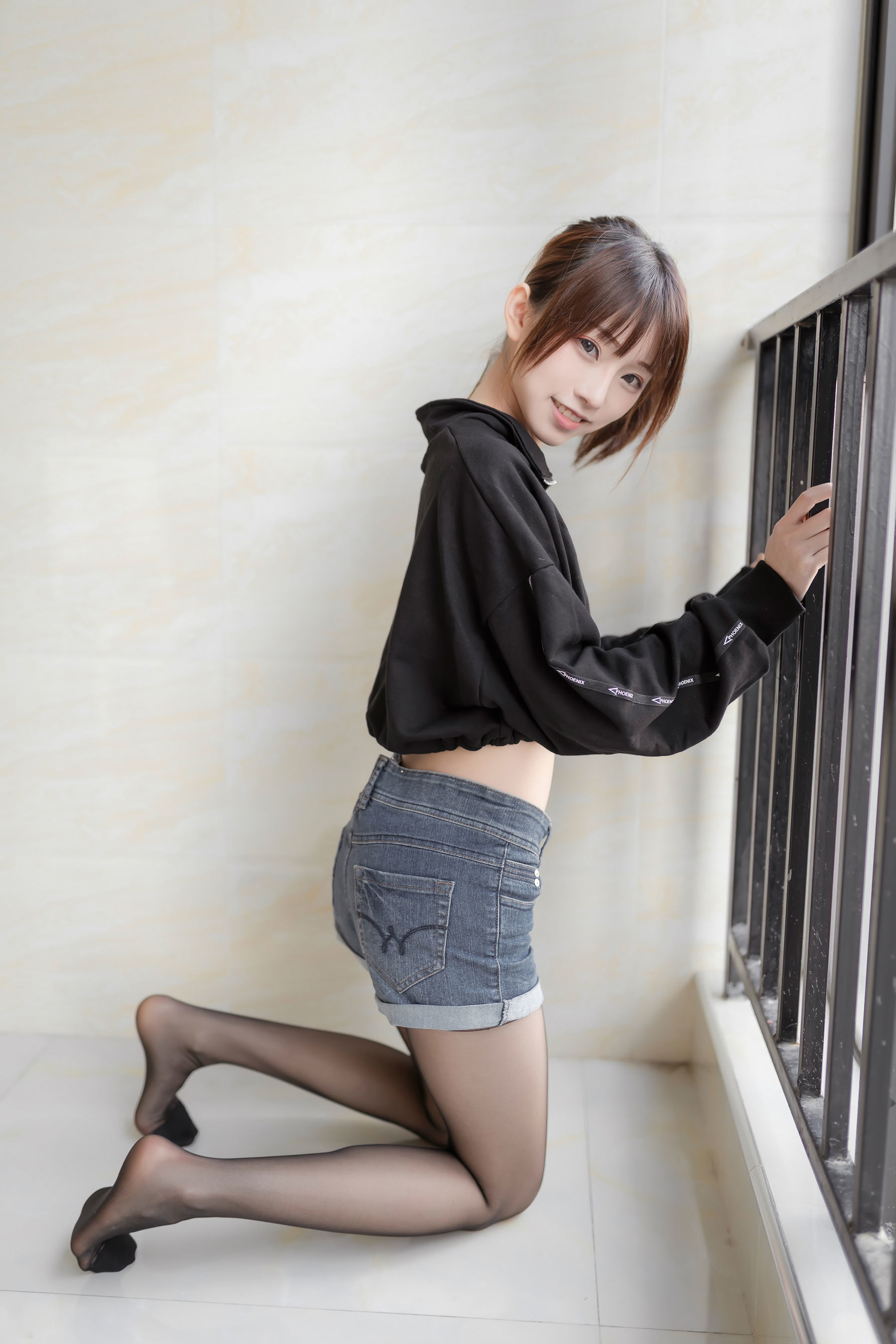 [网红COSER] 动漫博主Kitaro_绮太郎 - 单马尾女孩
