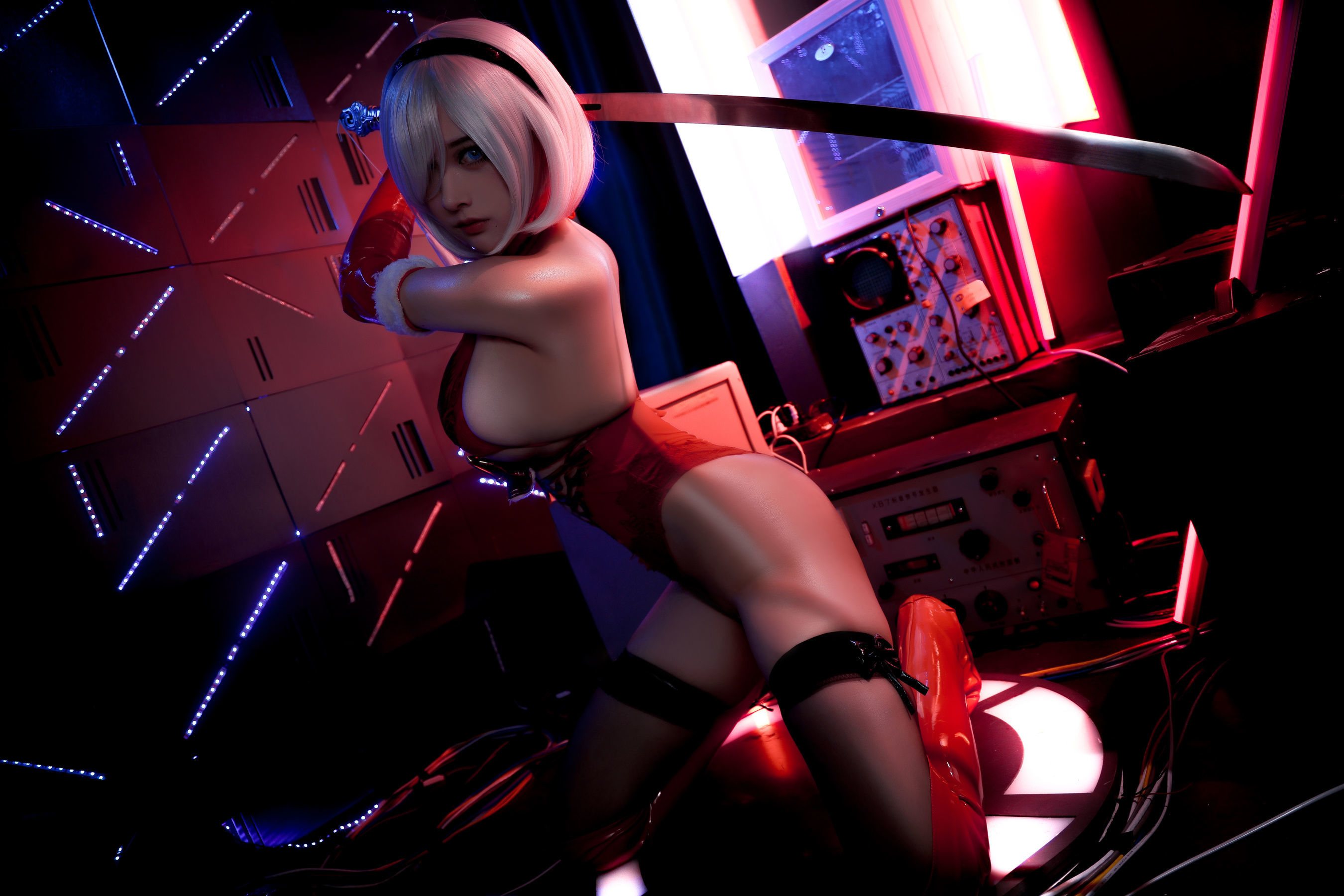 [网红COSER] 高颜值coser念念_D - 2B红色同人