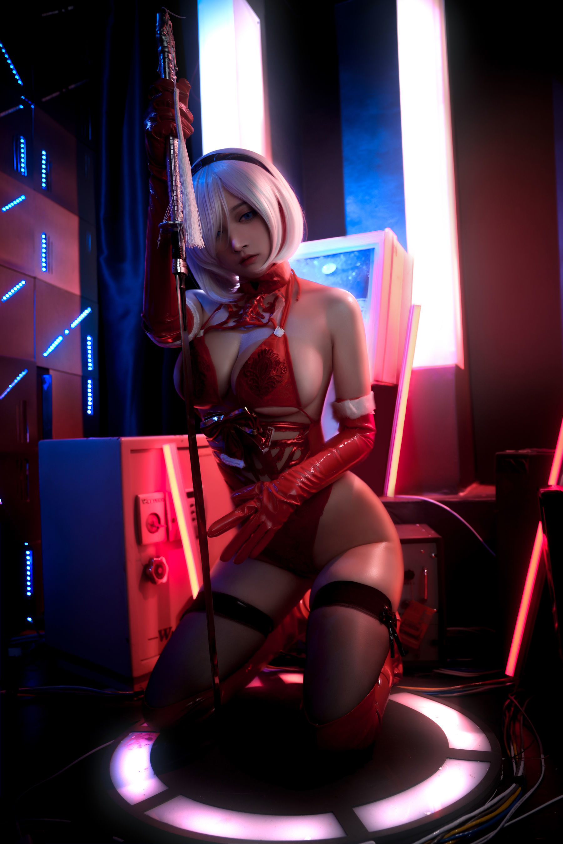 [网红COSER] 高颜值coser念念_D - 2B红色同人