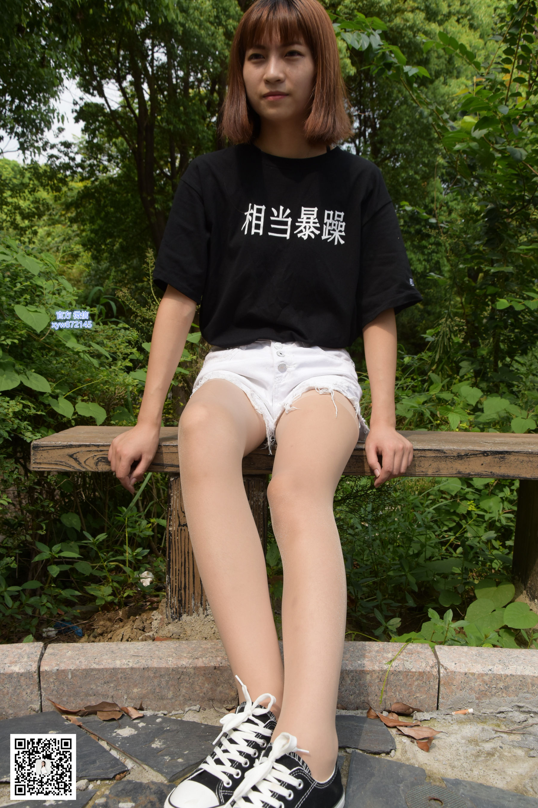 [大生模拍] No.027 圆圆 帆布鞋配丝袜