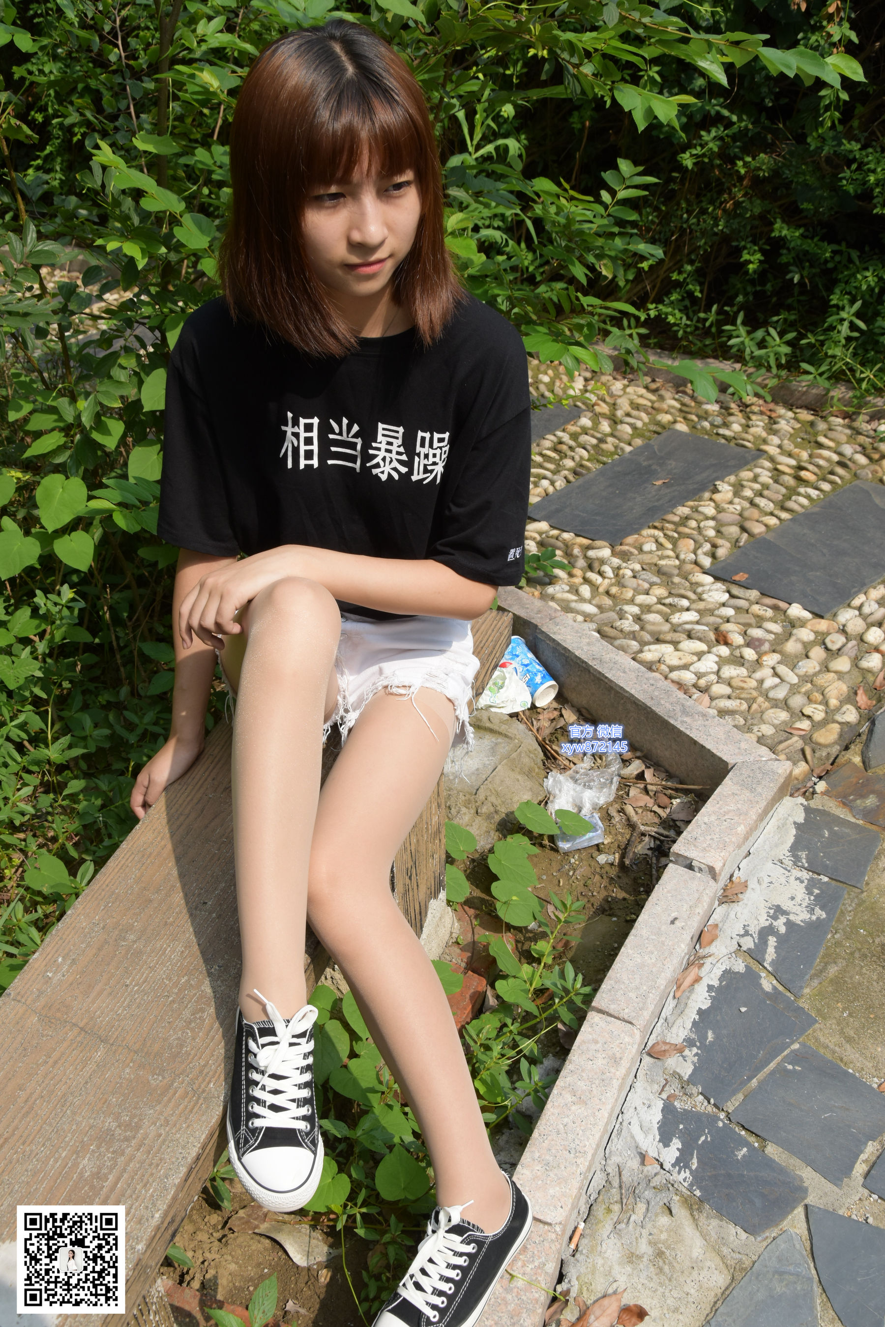 [大生模拍] No.027 圆圆 帆布鞋配丝袜
