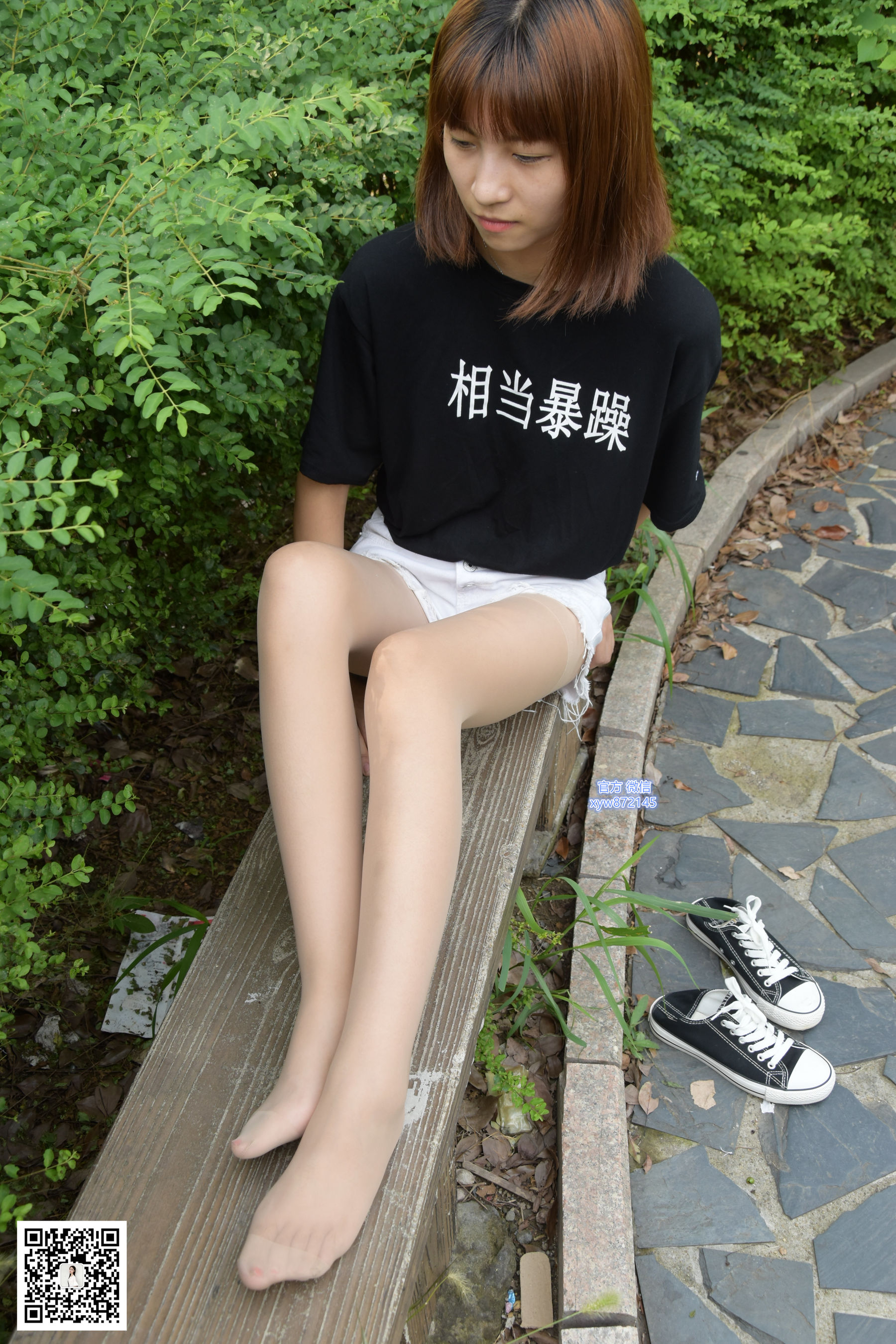 [大生模拍] No.027 圆圆 帆布鞋配丝袜