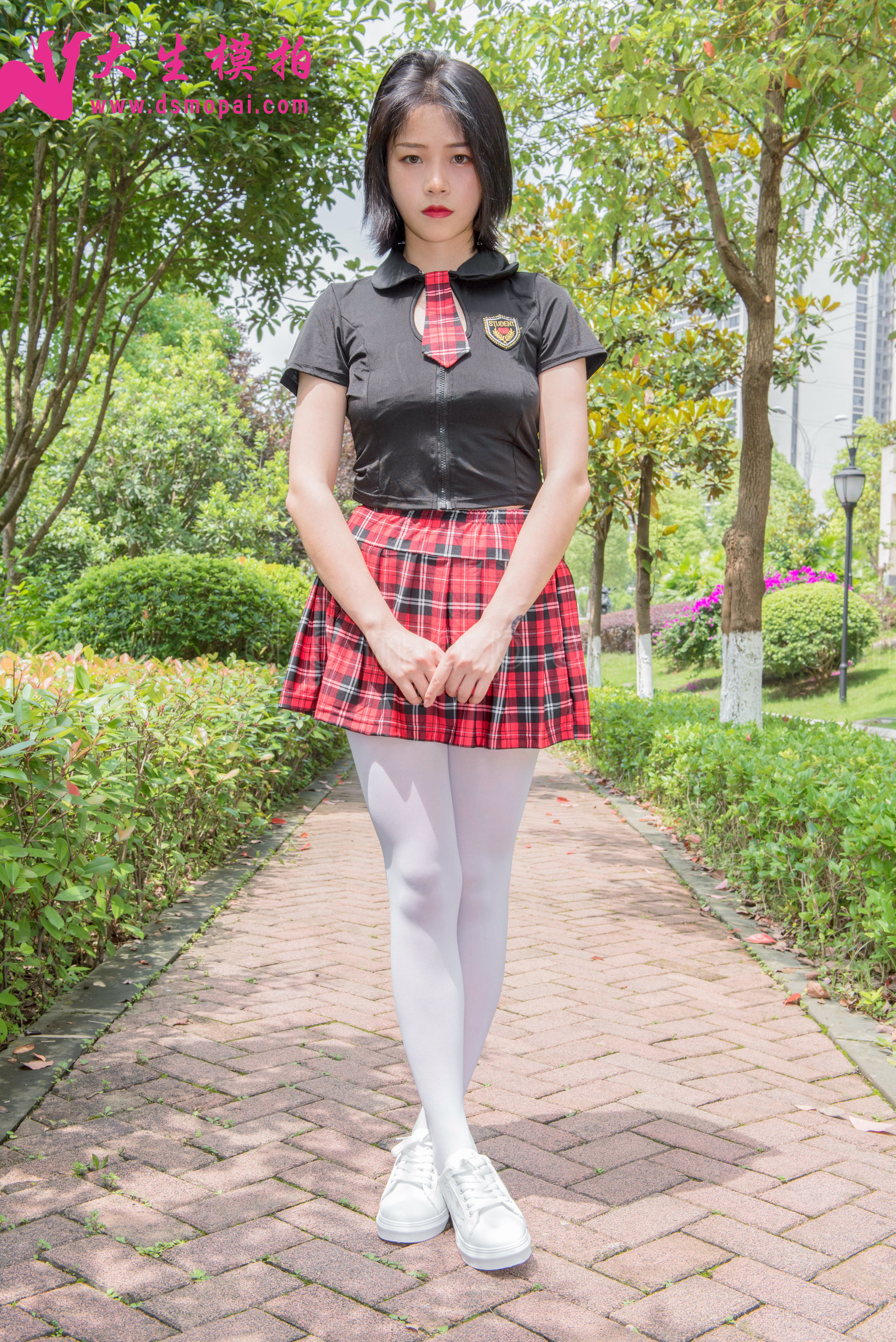 [大生模拍] No.130 小雅 阳光下的白丝