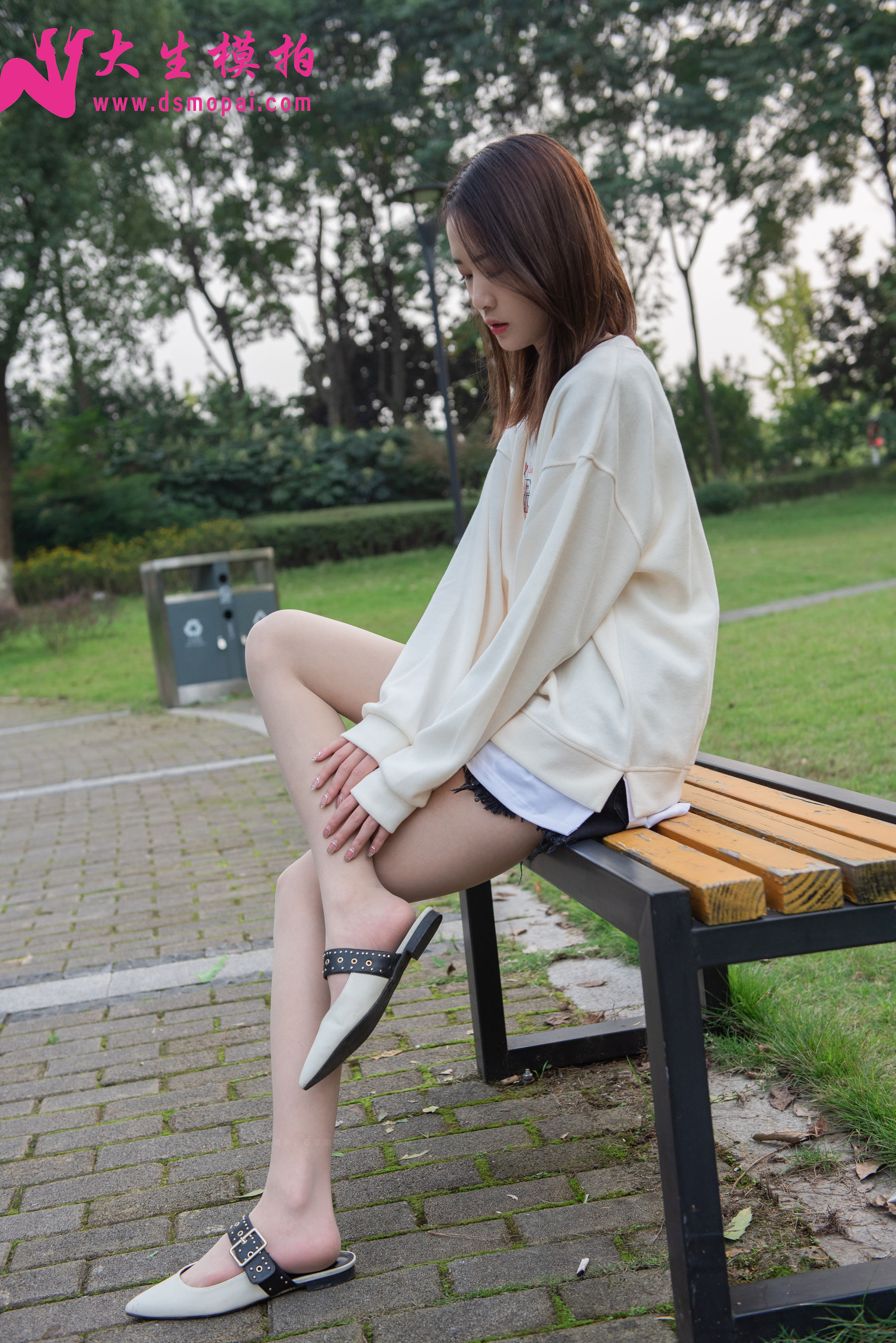 [大生模拍] No.157 丹丹 白嫩美丝