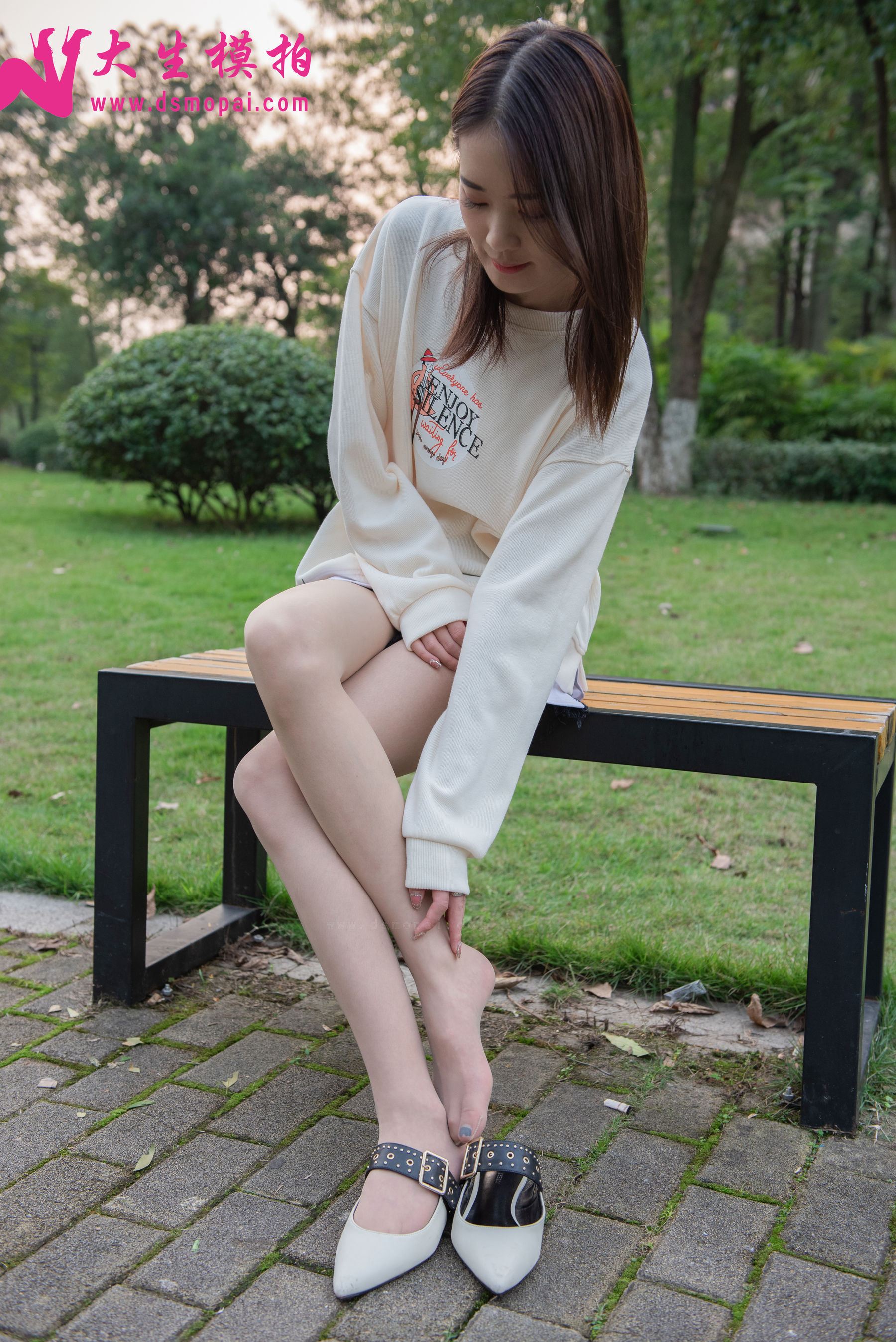 [大生模拍] No.157 丹丹 白嫩美丝