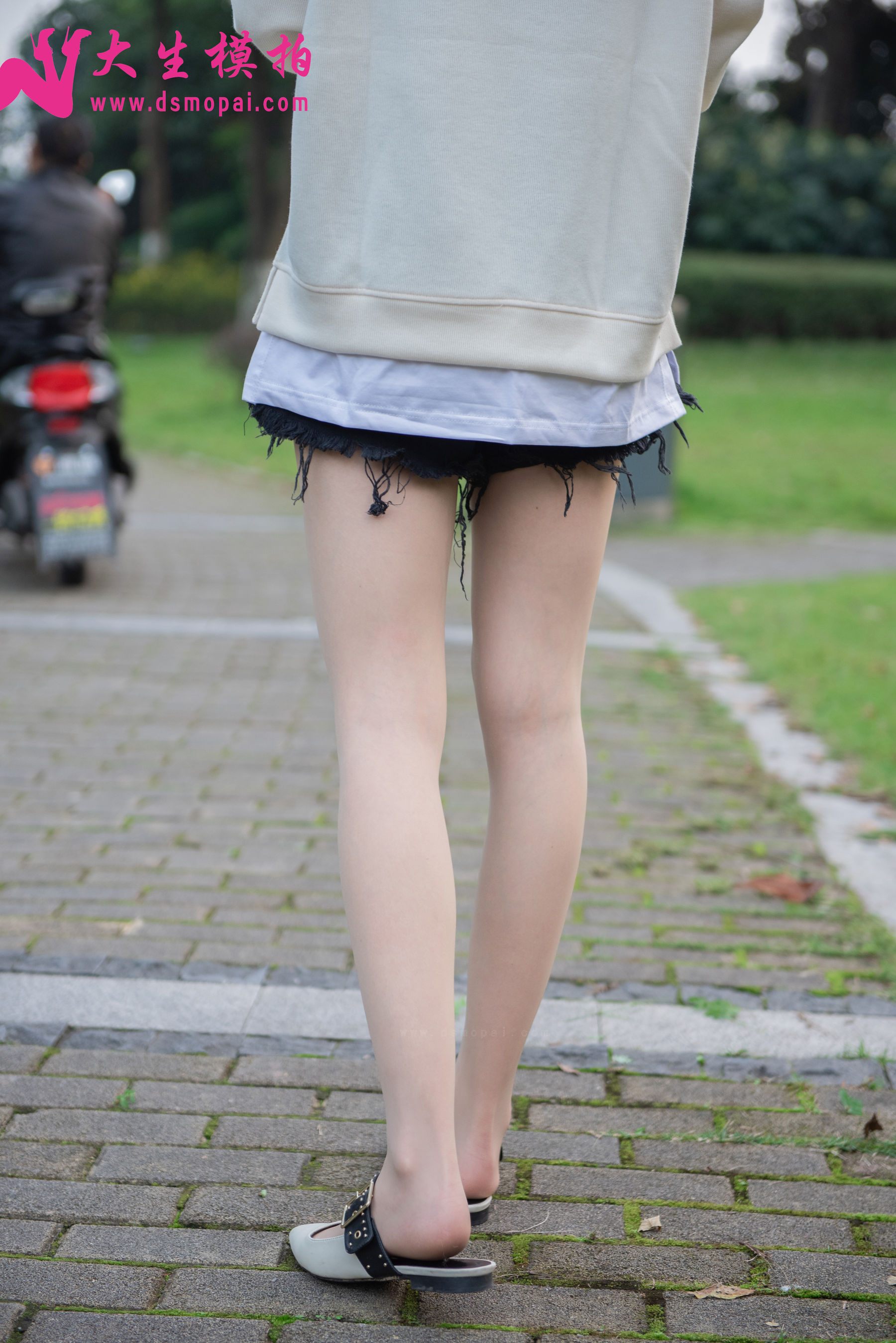 [大生模拍] No.157 丹丹 白嫩美丝