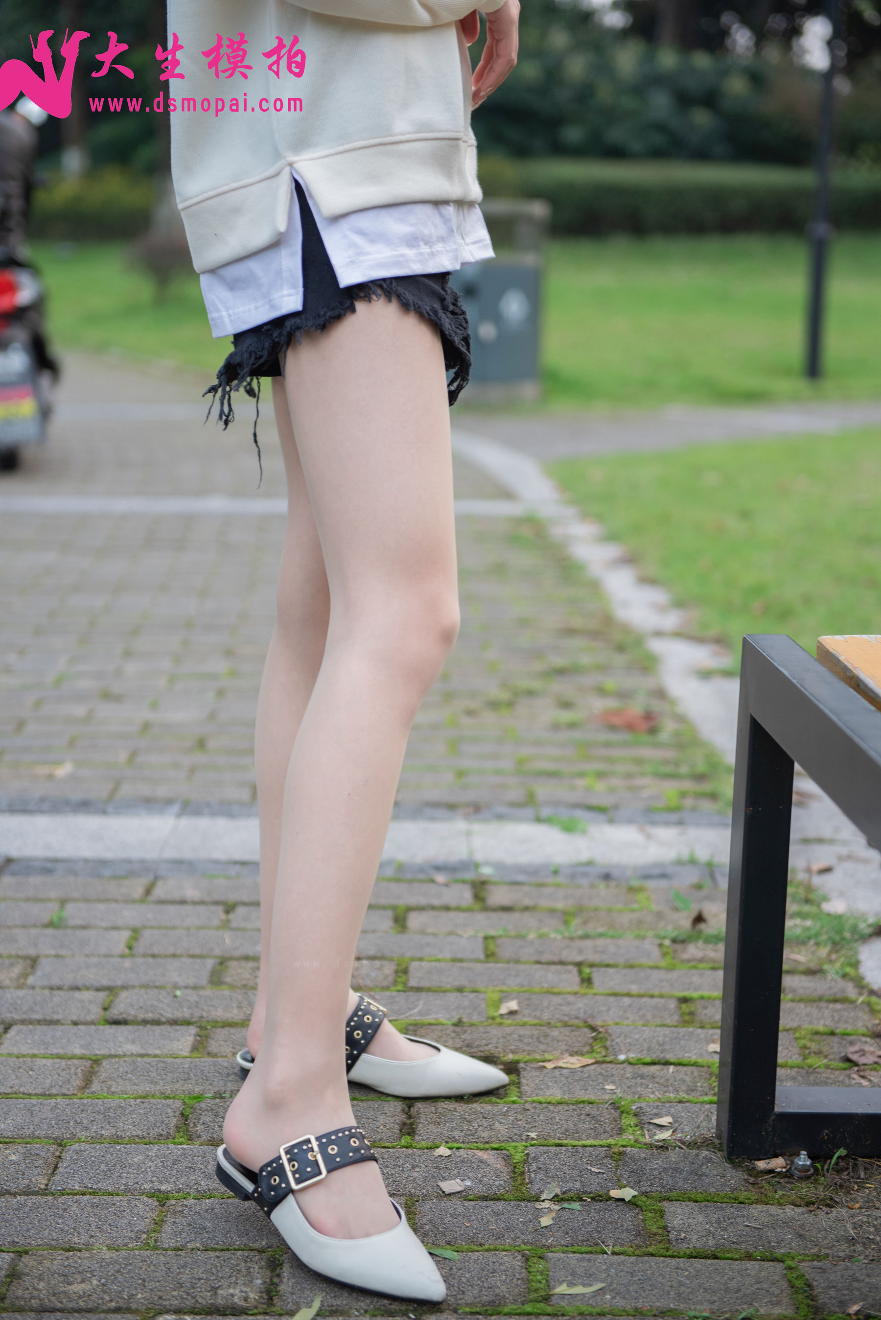 [大生模拍] No.157 丹丹 白嫩美丝