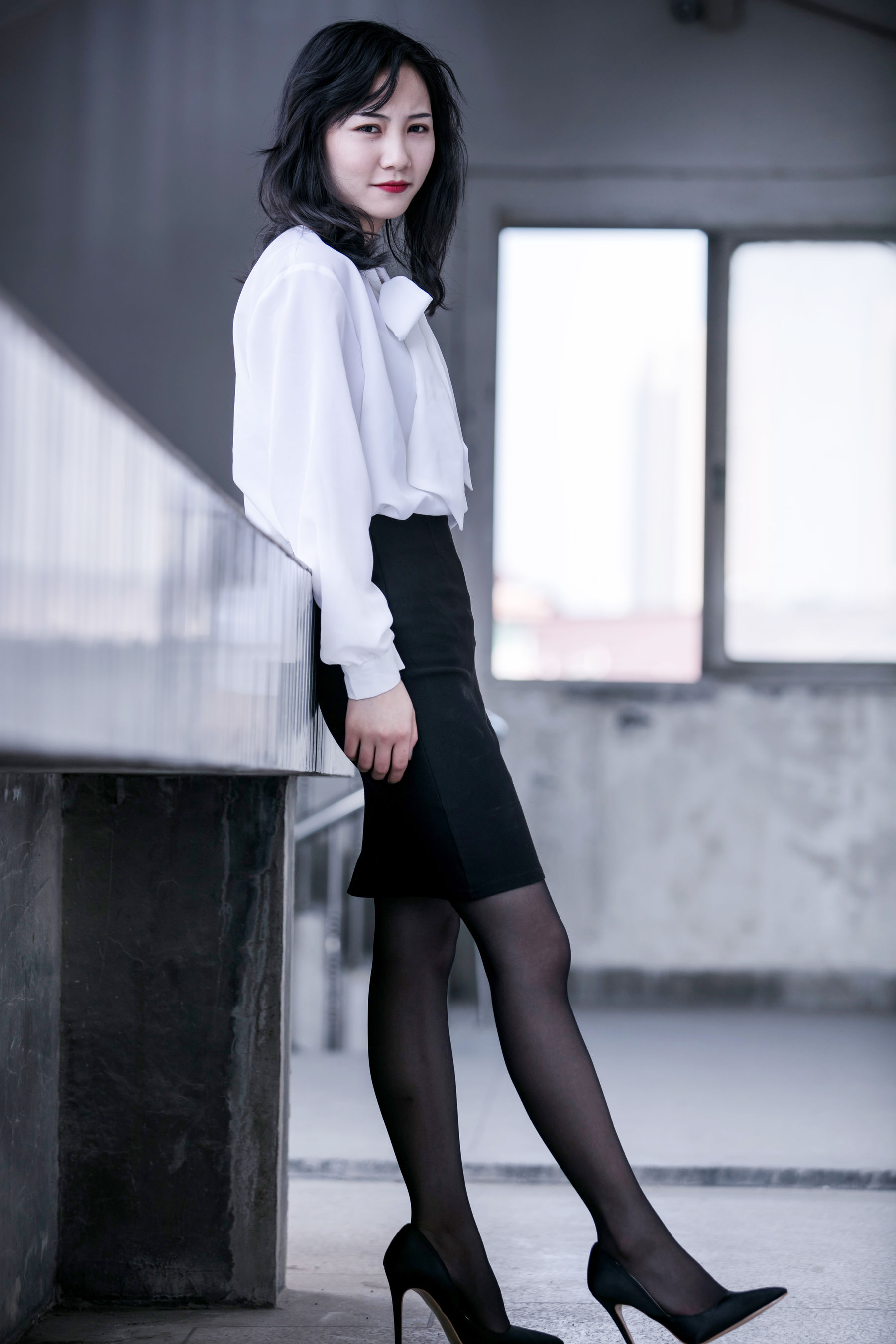 [奈丝] NO.087 小啊刀 通勤Office Lady