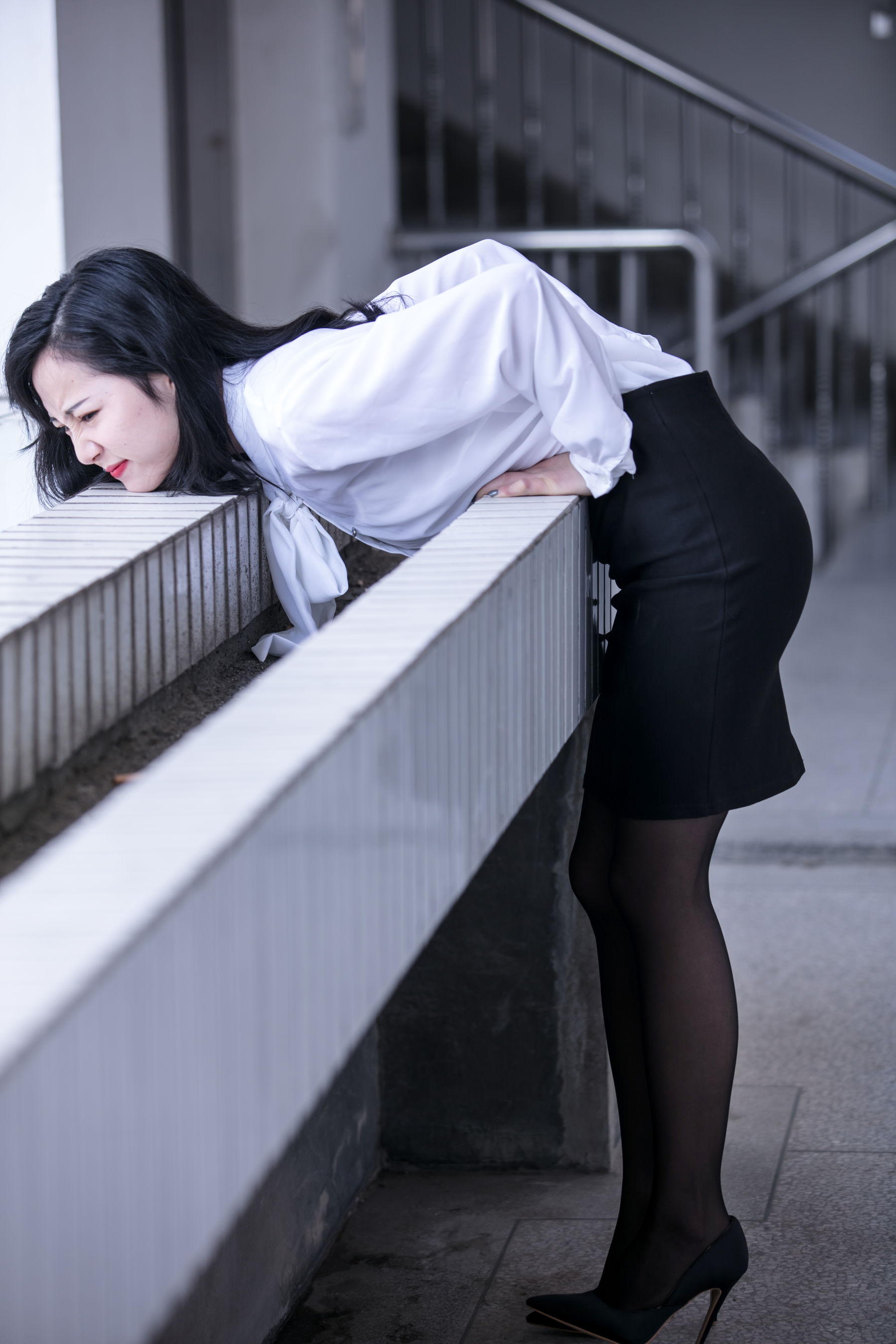[奈丝] NO.087 小啊刀 通勤Office Lady