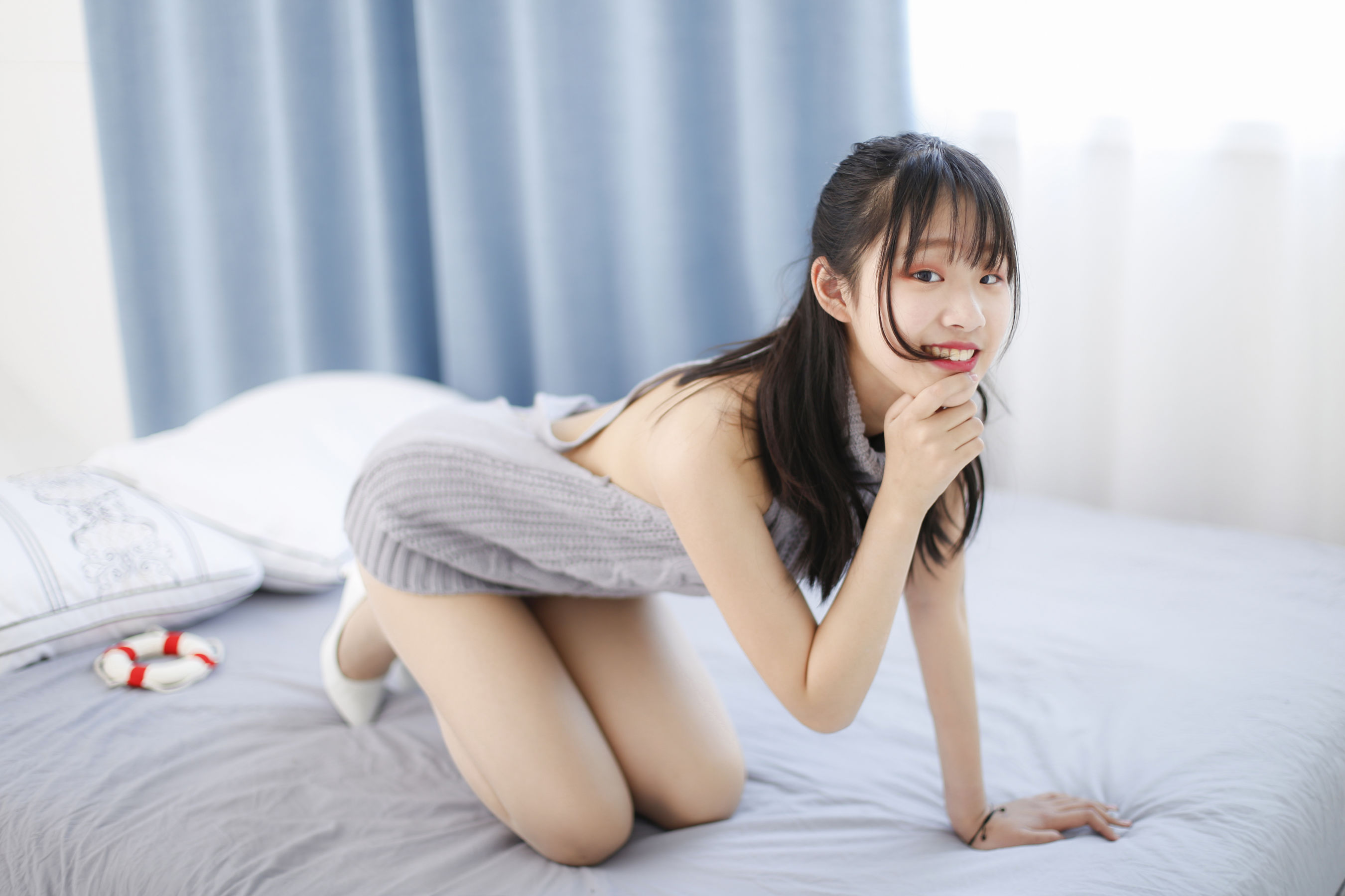 [奈丝] NO.098 蛋白粉 挂脖毛衣了解一下