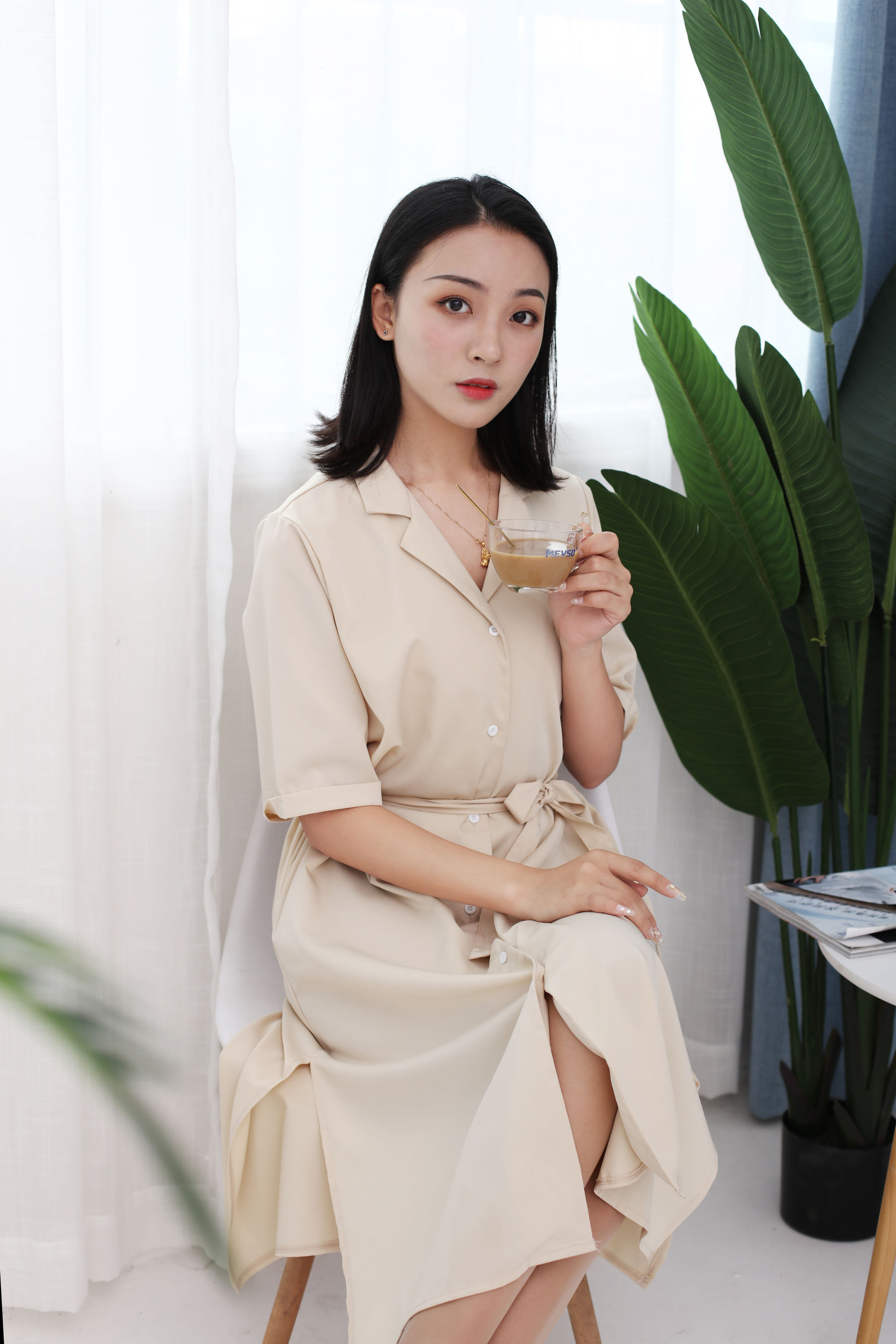 [奈丝] NO.136 秀秀 温柔奶茶色系