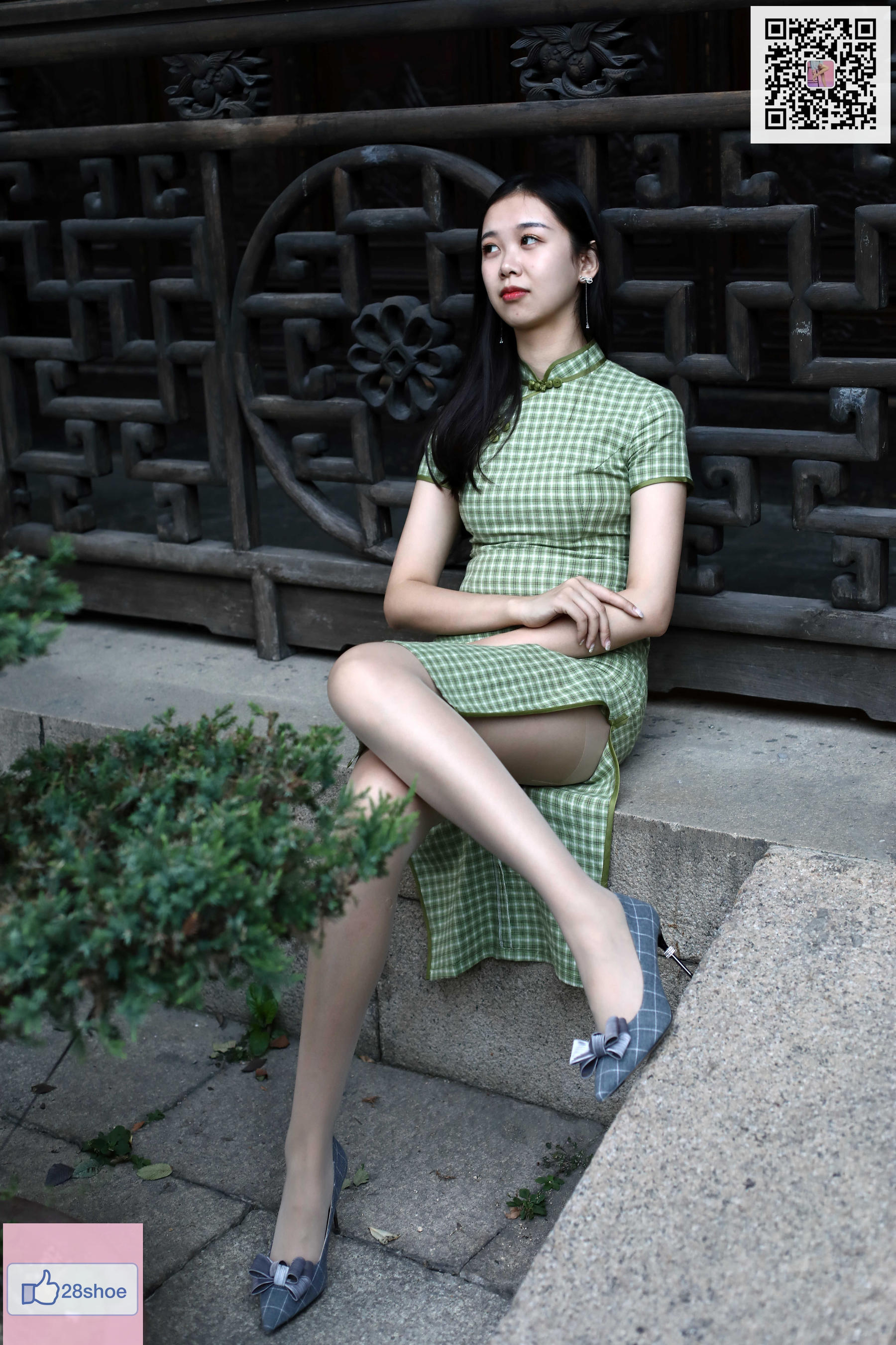 [奈丝] NO.151 乐乐 修长美腿配肉丝