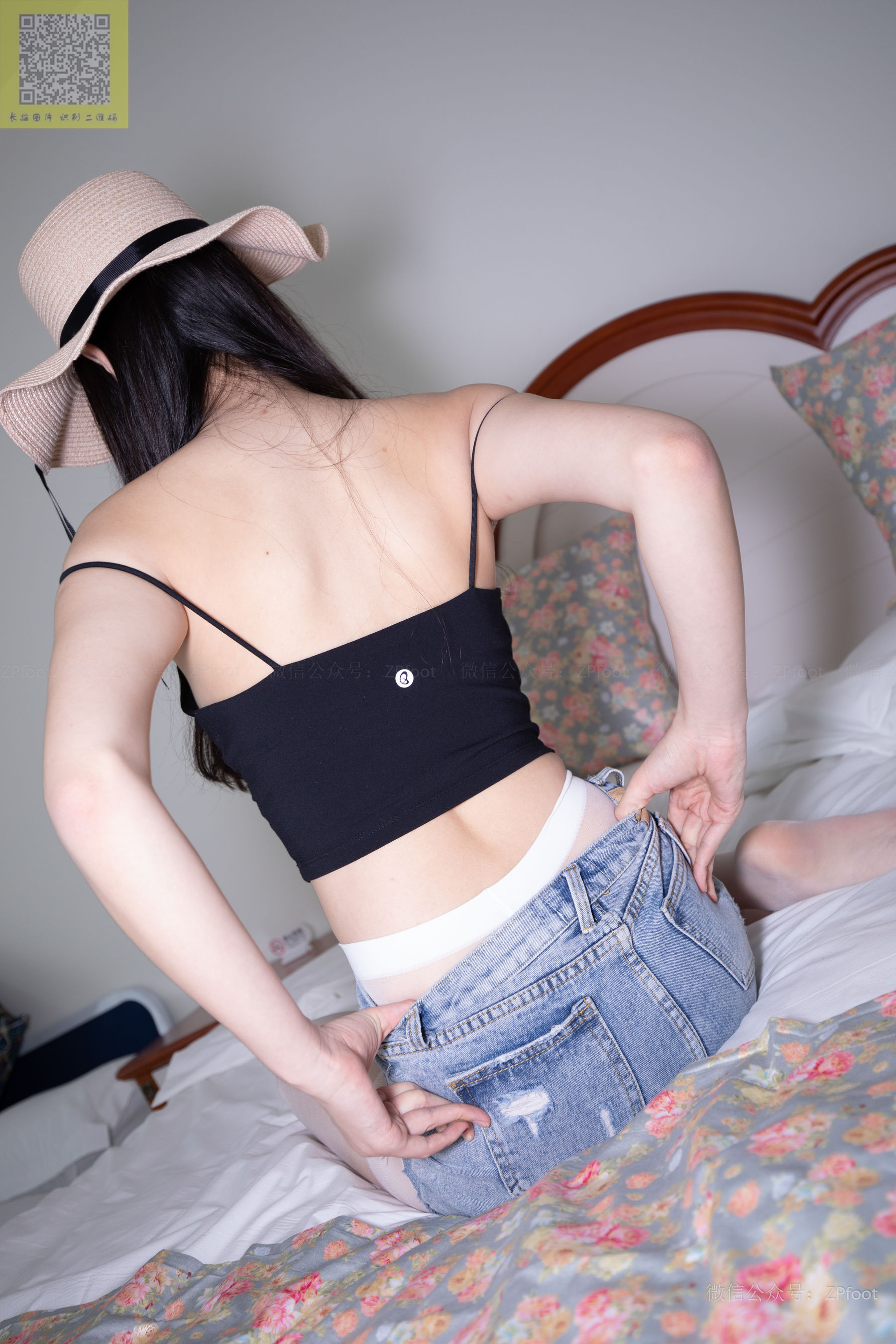 [山茶摄影LSS] NO.094 乐乐 热库白丝