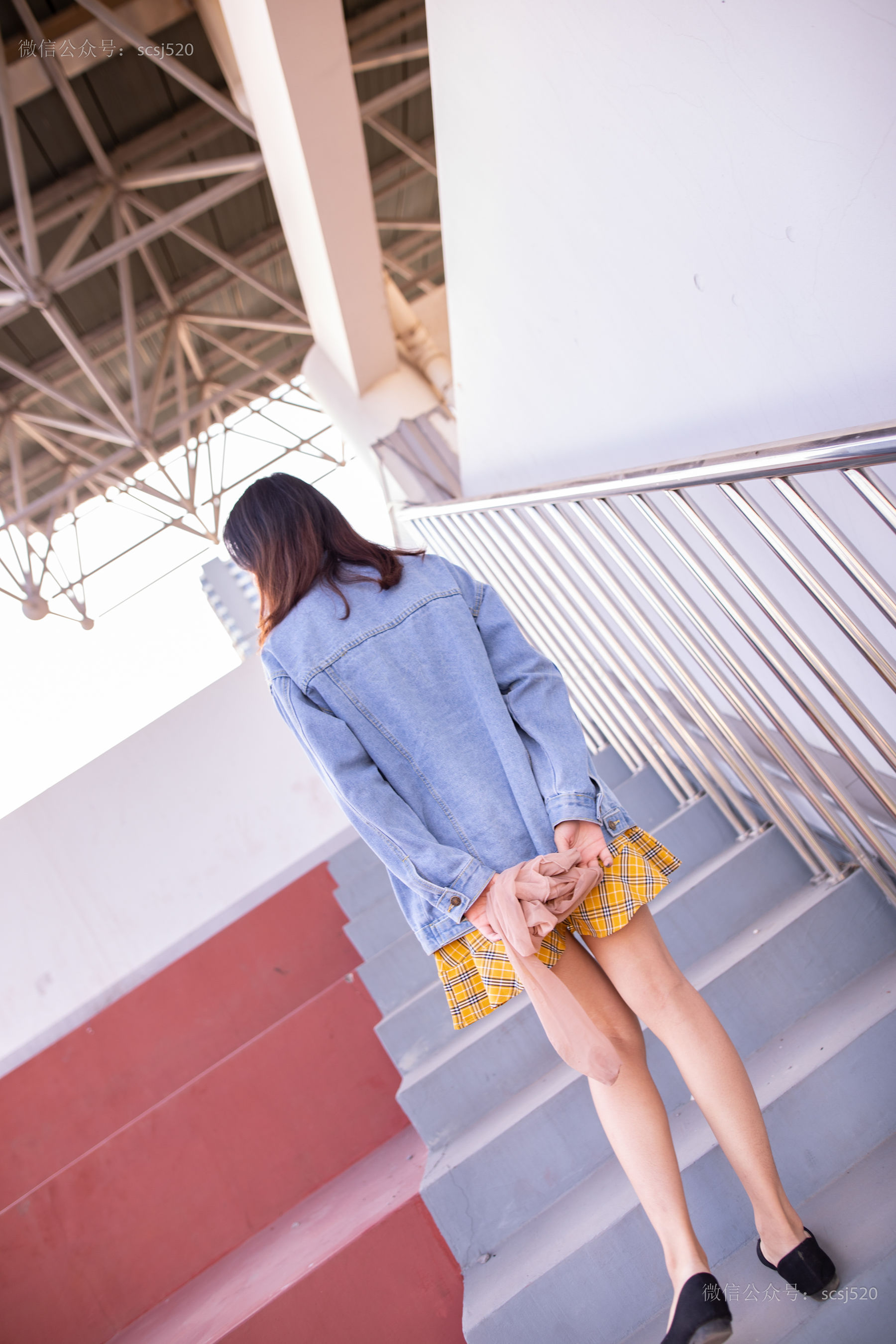[山茶摄影LSS] NO.107  美不美，看大腿