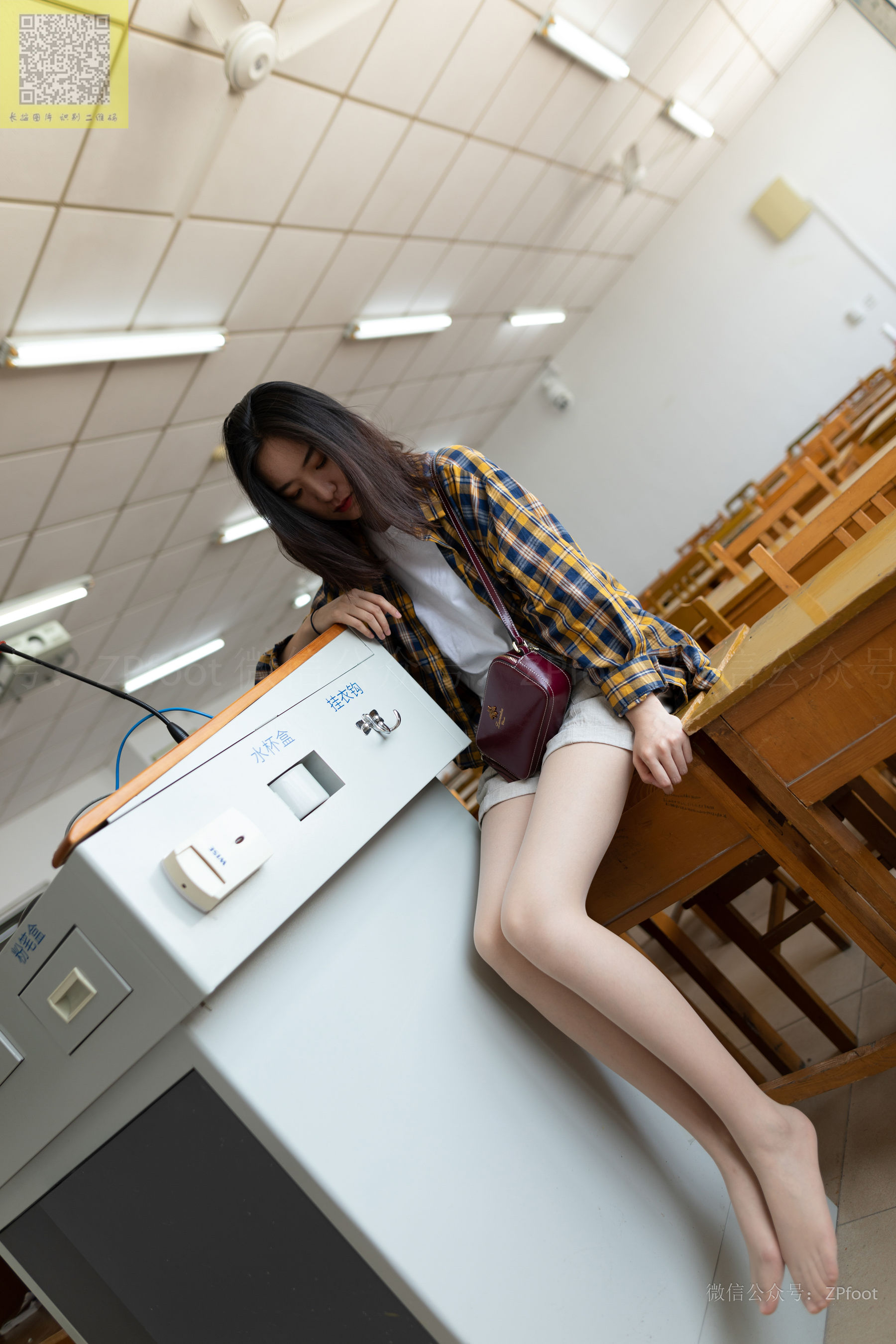 [山茶摄影LSS] NO.123  学妹绵袜肉丝