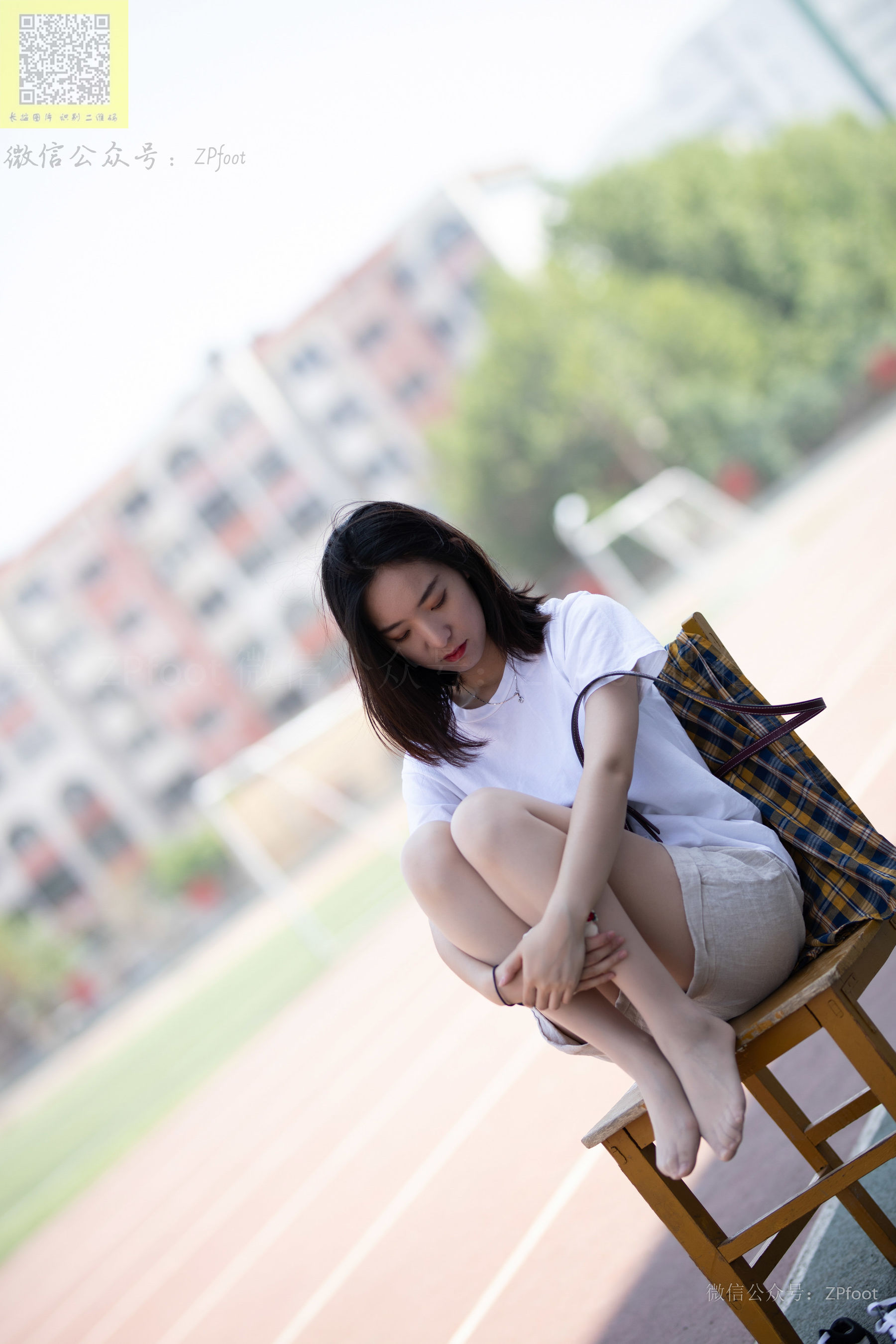 [山茶摄影LSS] NO.141  学妹操场肉丝
