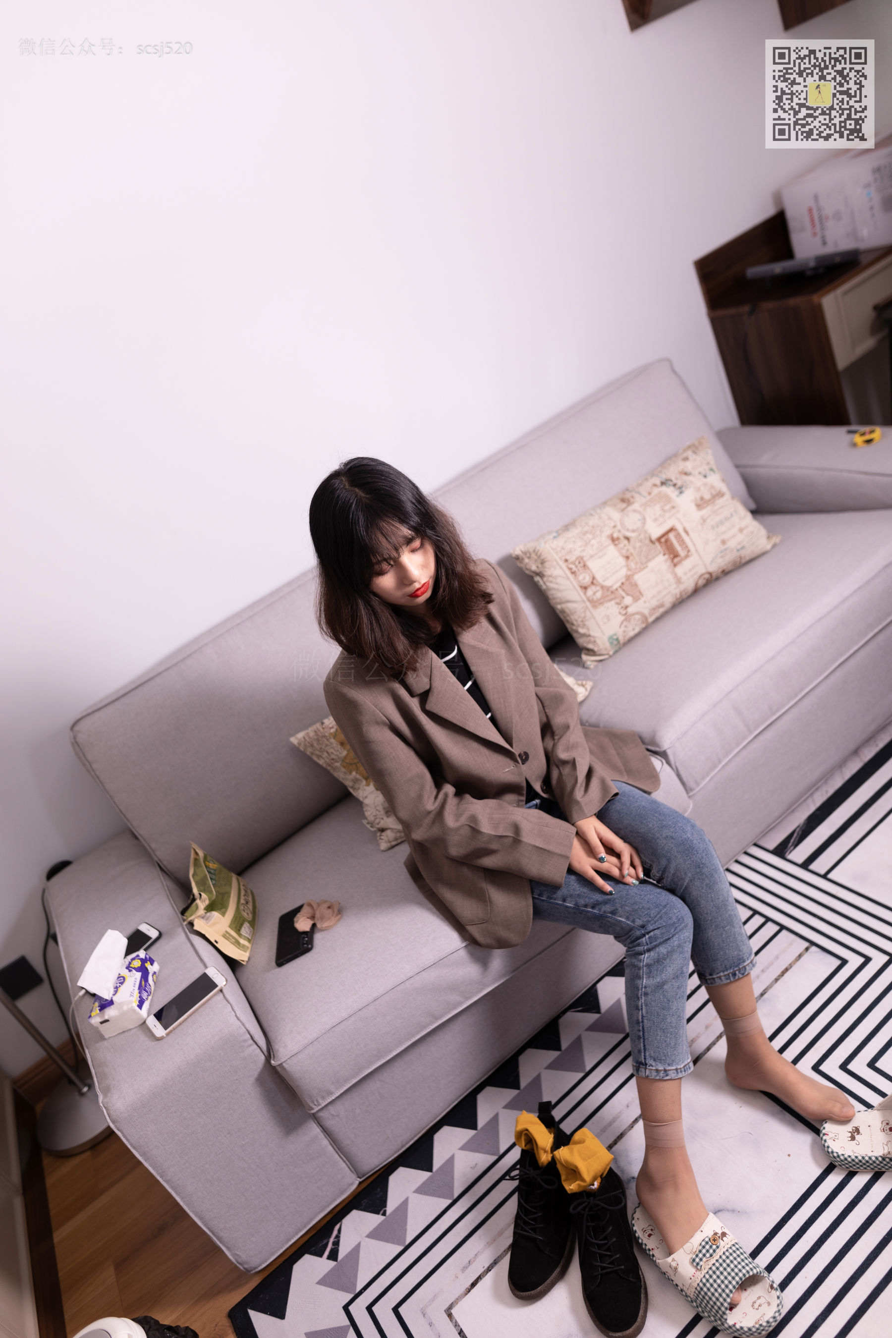 [山茶摄影LSS] NO.278 婷婷 丝袜棉袜哪个是你最爱