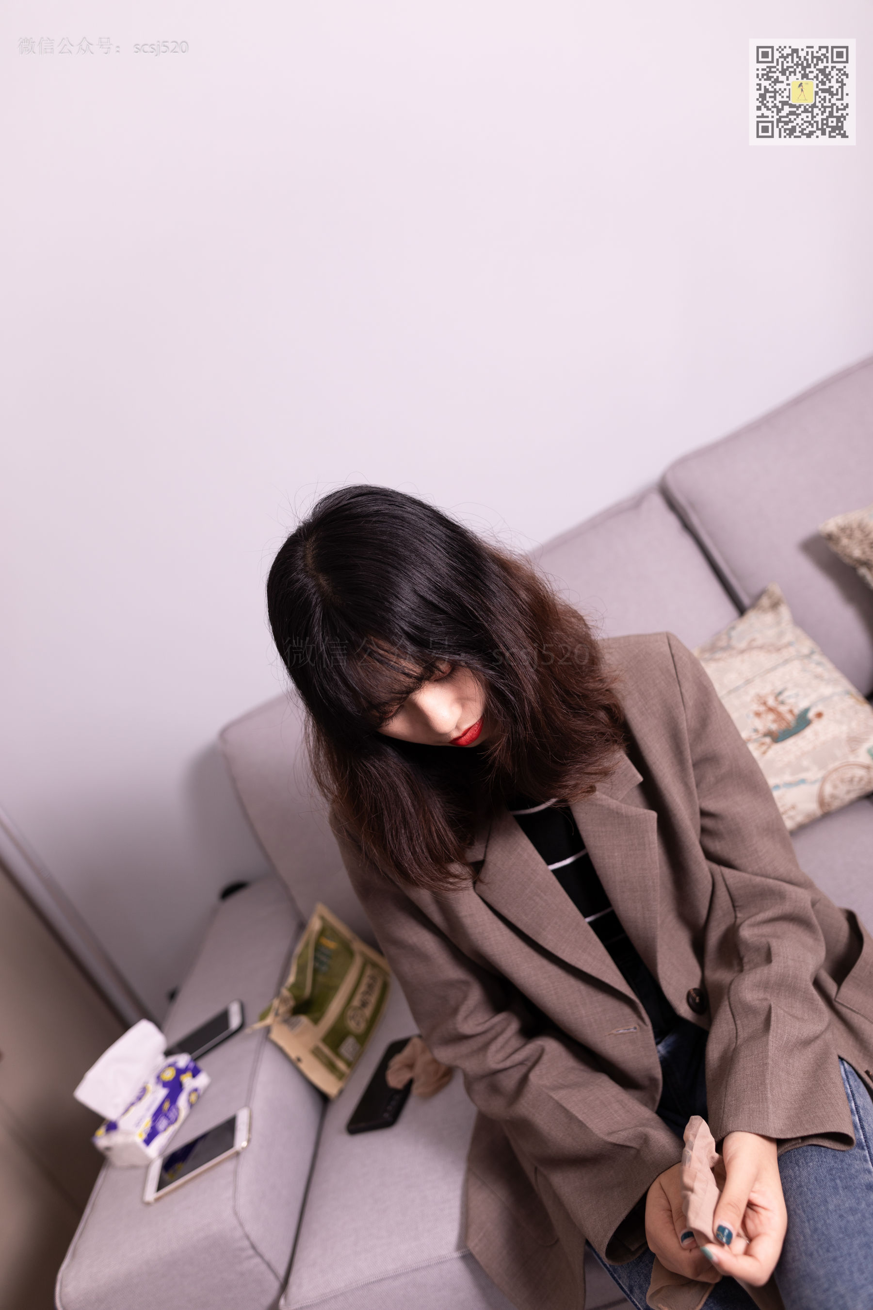 [山茶摄影LSS] NO.278 婷婷 丝袜棉袜哪个是你最爱