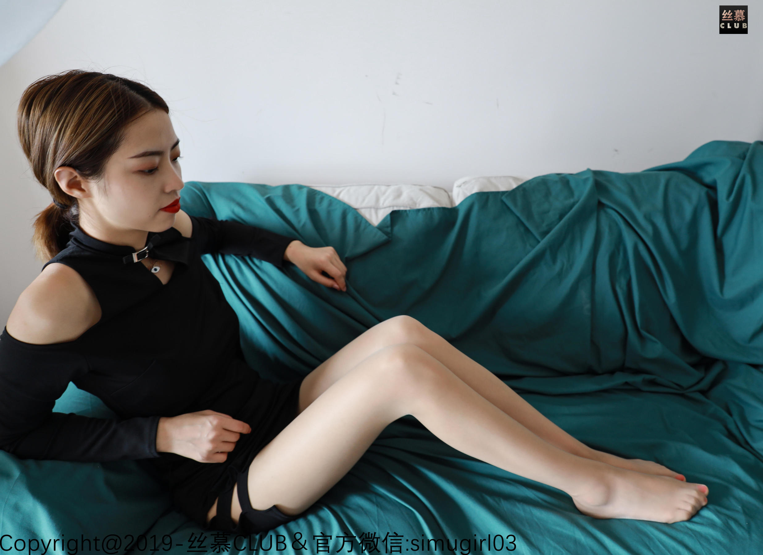 [丝慕] SM031 天天一元 丹丹 《丹丹的开衩旗袍肉丝》