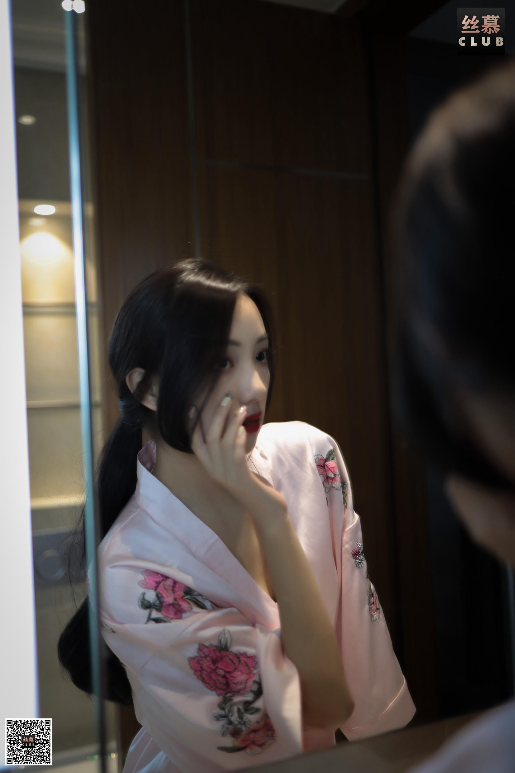 [丝慕] SM074 天天一元 诗晴《睡袍 浴缸》