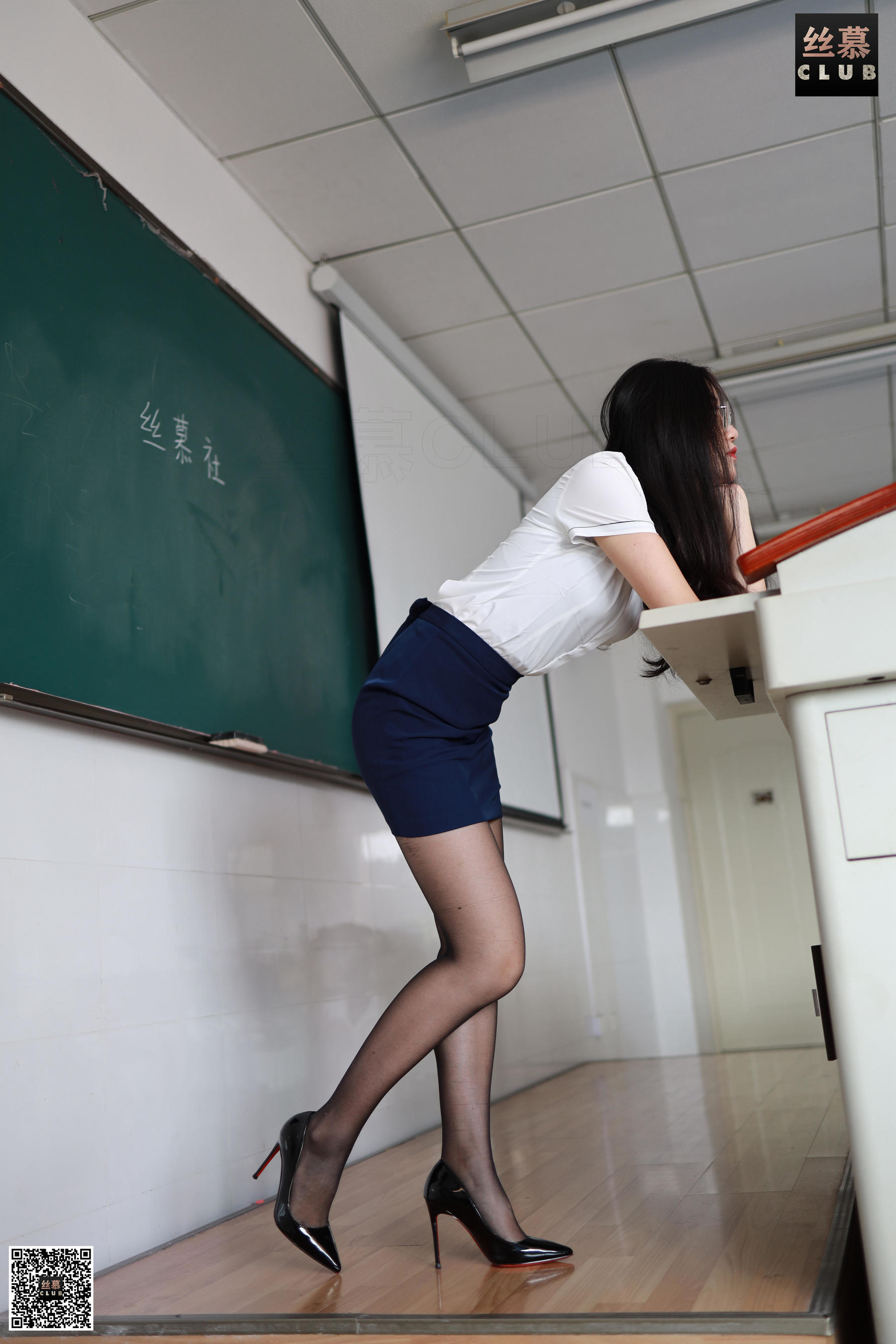 [丝慕] SM083 双双 天天一元《梦想女教师》有sp